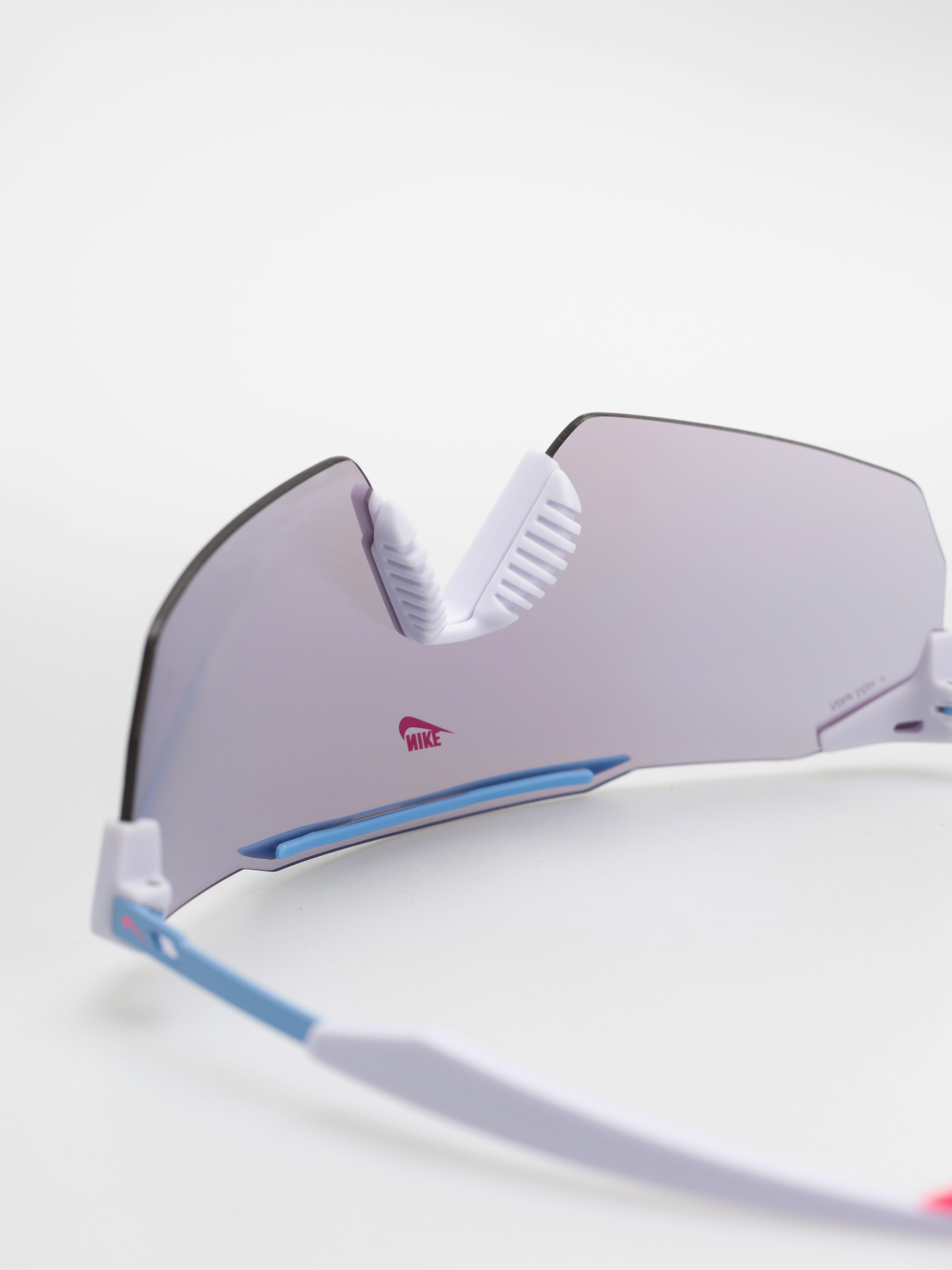 Nike Limitless Shield Napszemüvegek (amethyst tint/blue flash)