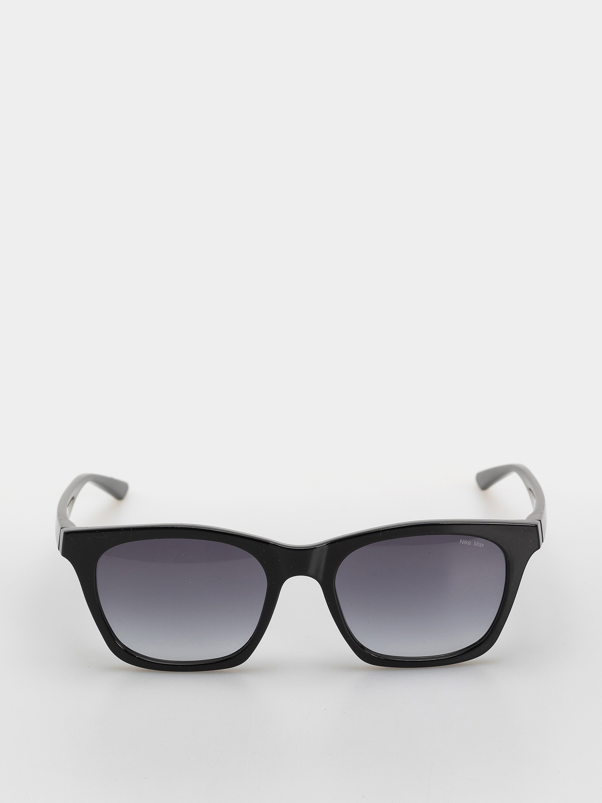 Nike Vital Flow Napszemüvegek (black/smoke gradient)