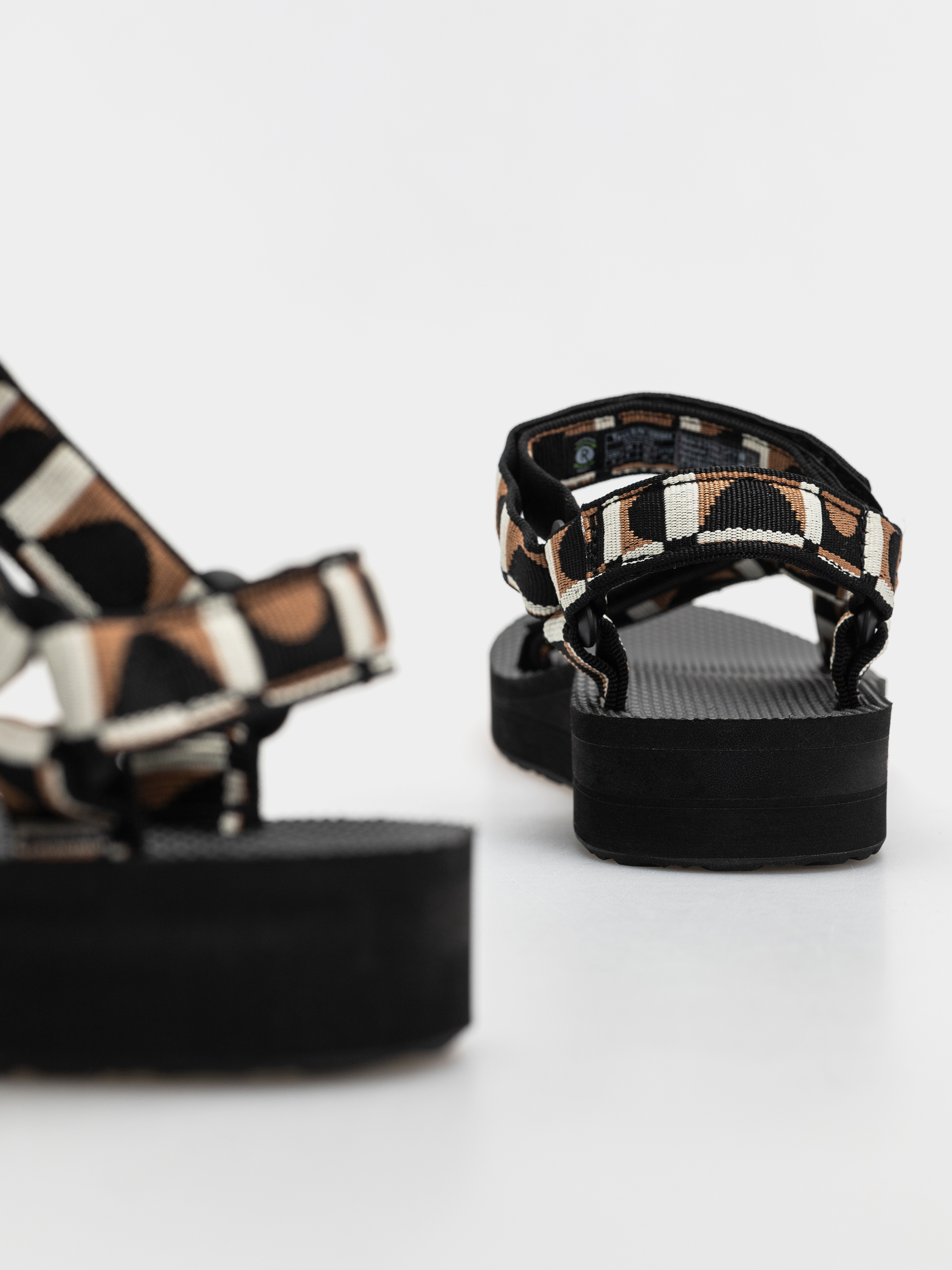 Teva Midform Universal Szandálok Wmn (bounce black lion)