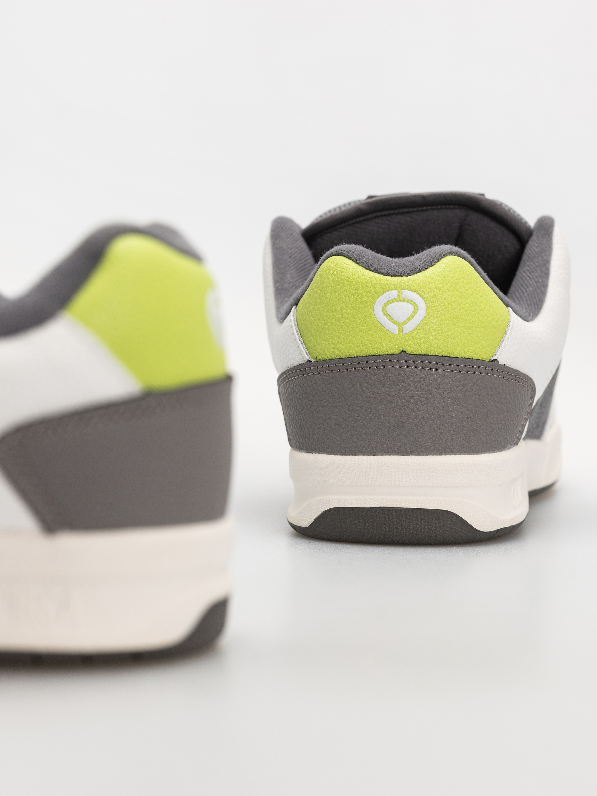Circa 805 Cipők (dark gray/white/lime)