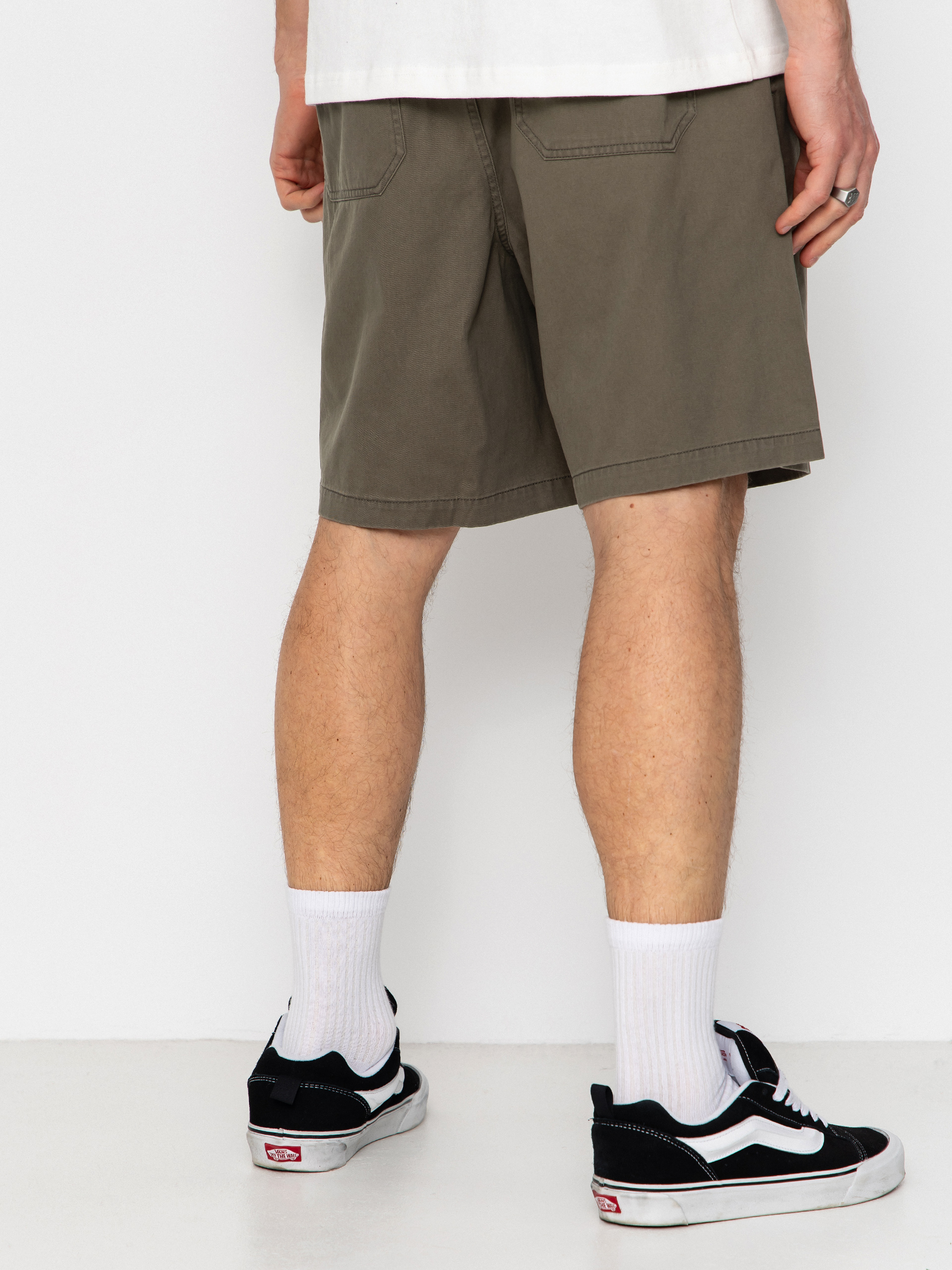 OBEY Theo Easy Rövidnadrág (smokey olive faded wash)