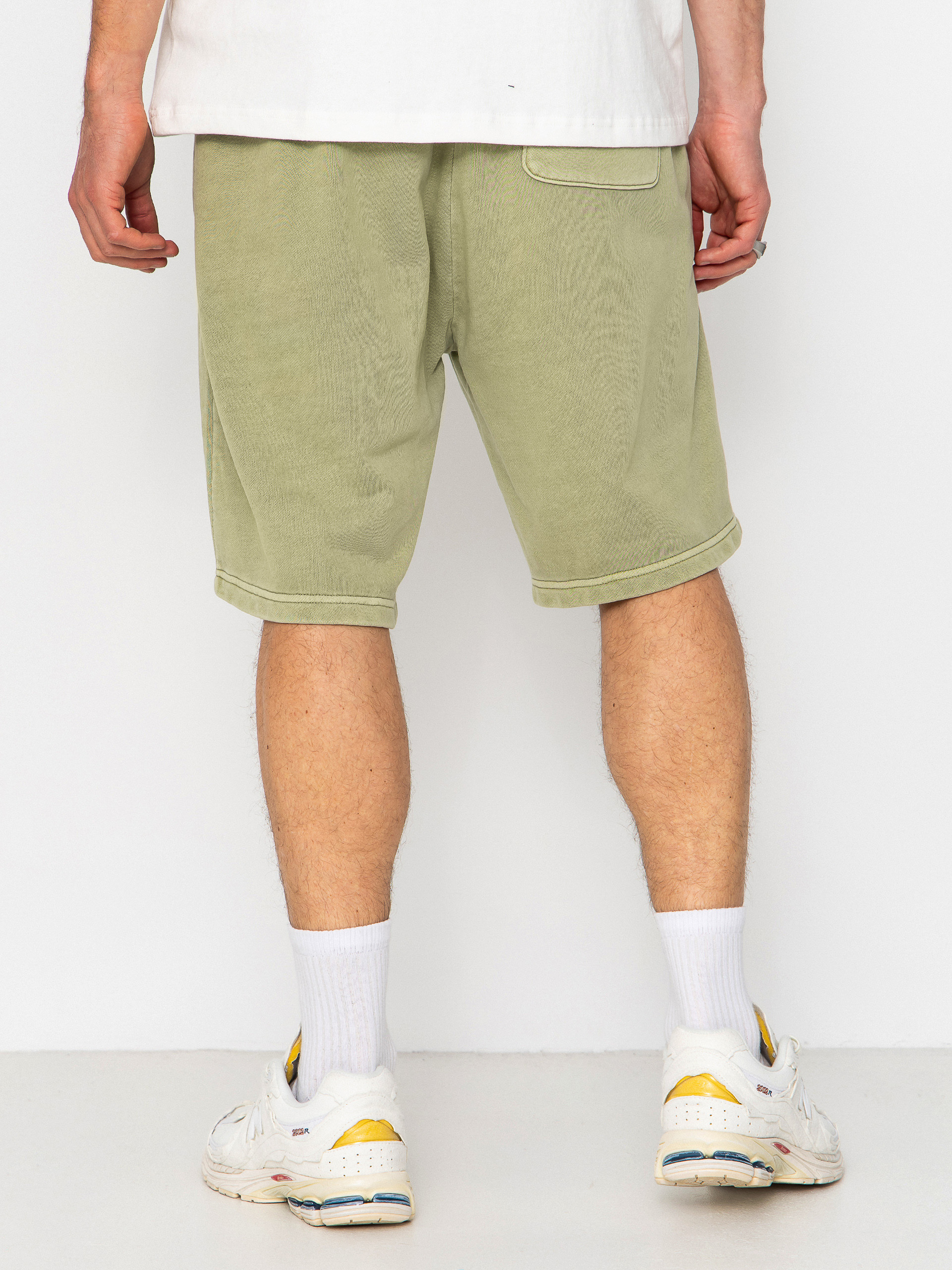 Rövidnadrág Carhartt WIP Nelson (gentle green)