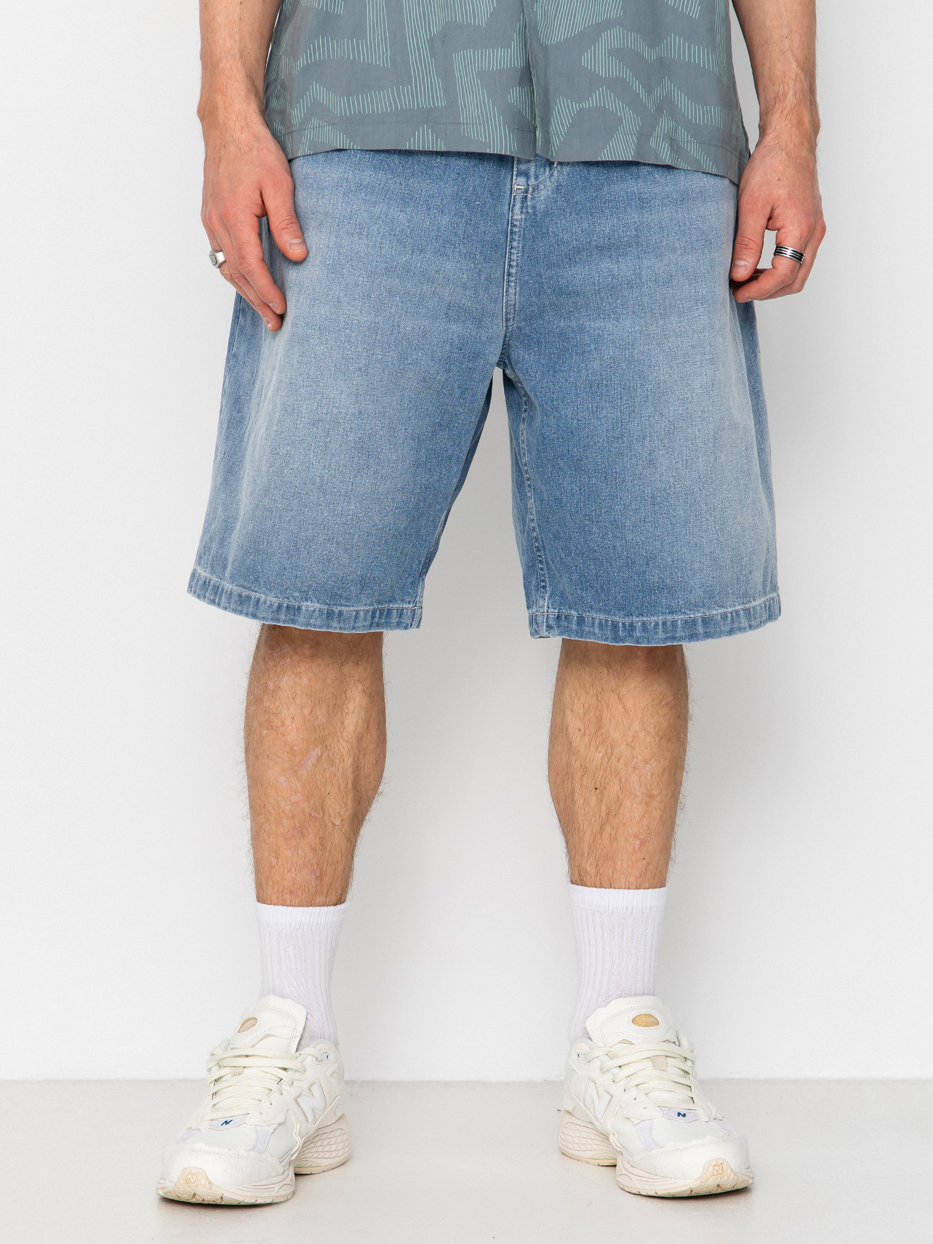 Rövidnadrág Carhartt WIP Brandon (blue light true washed)