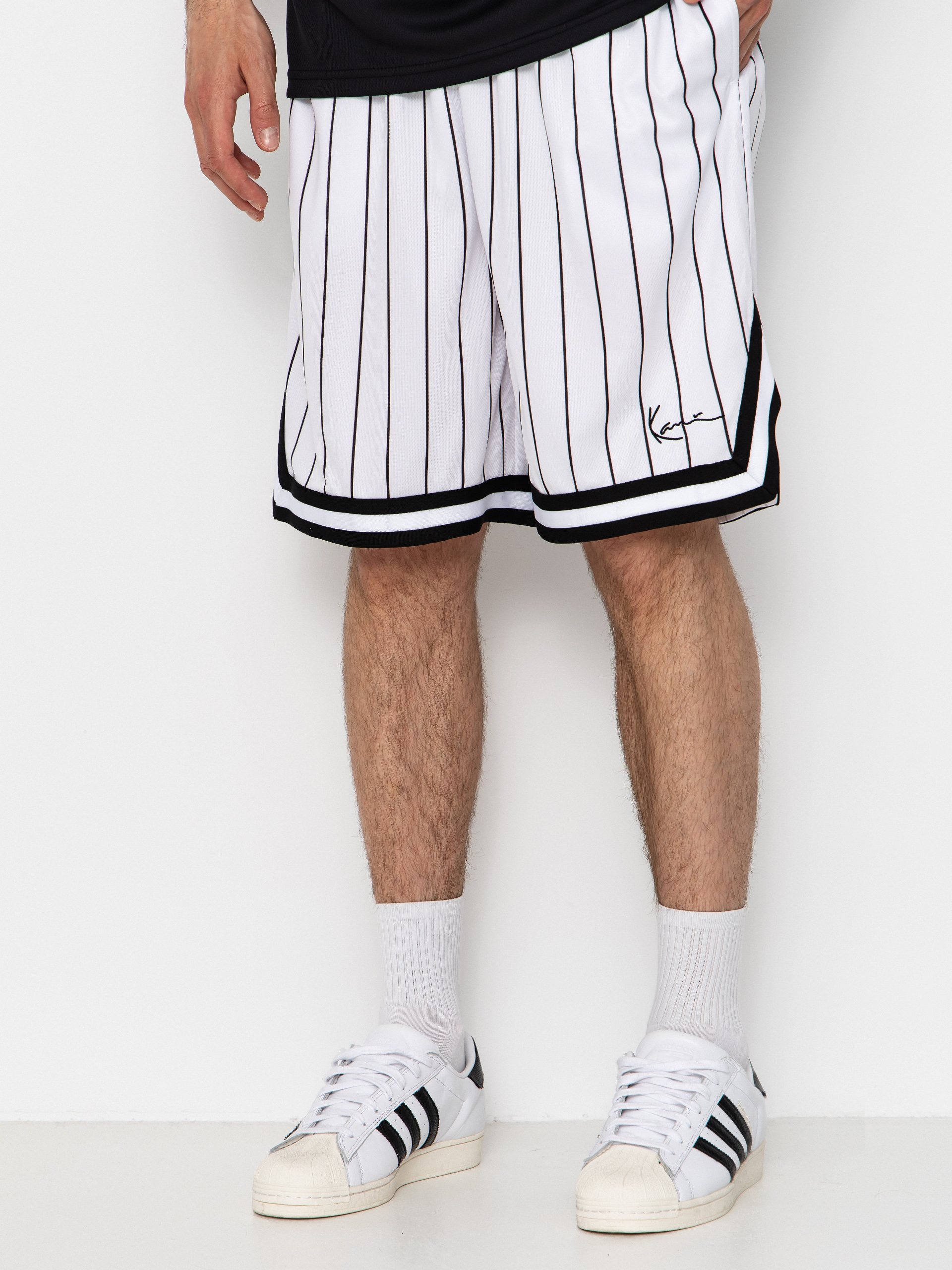 Rövidnadrág Karl Kani Small Signature Pinstripe Mesh (white/black)