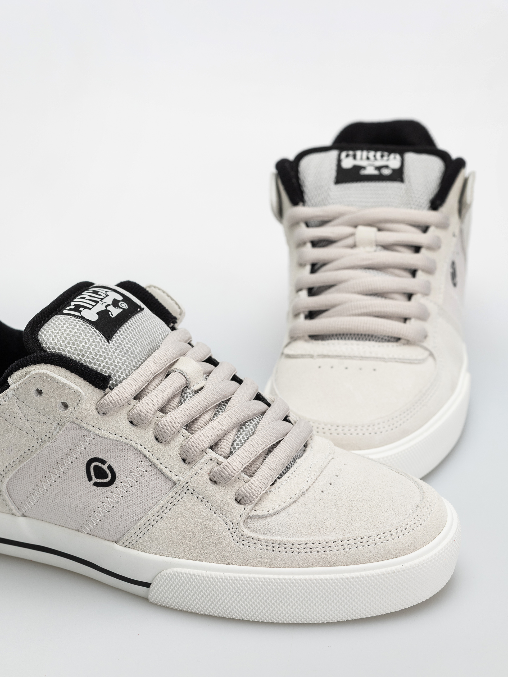 Cipők Circa Tre (black/alyssum/white)