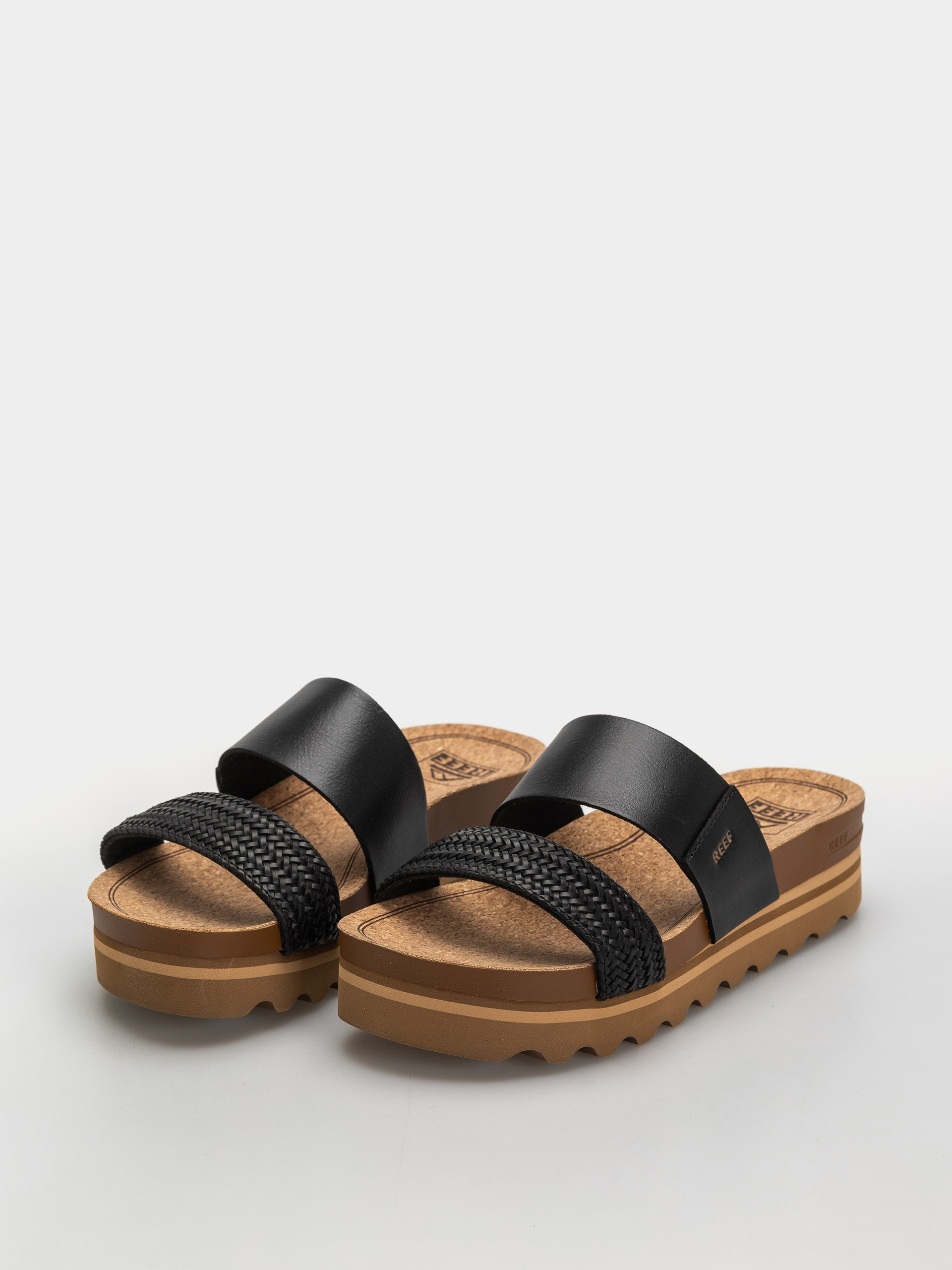 Flip-flop papucsok Reef Cushion Vista Hi Wmn (black braid)