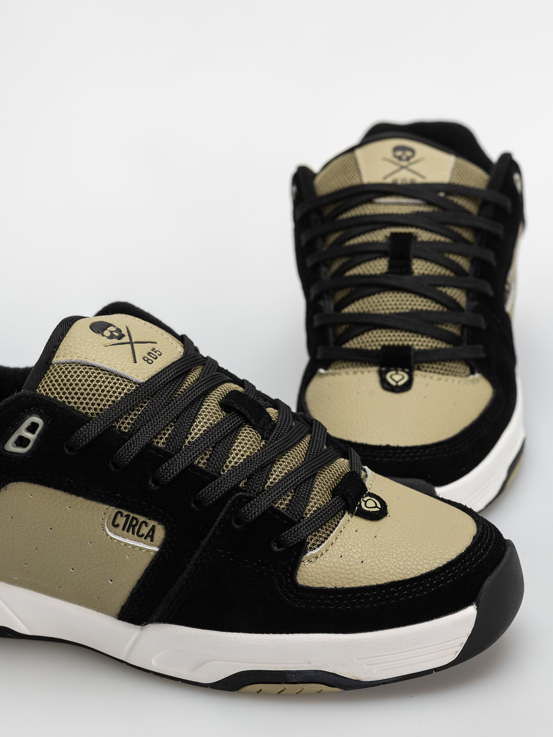 Cipők Circa 805 (black/olive gray/white)