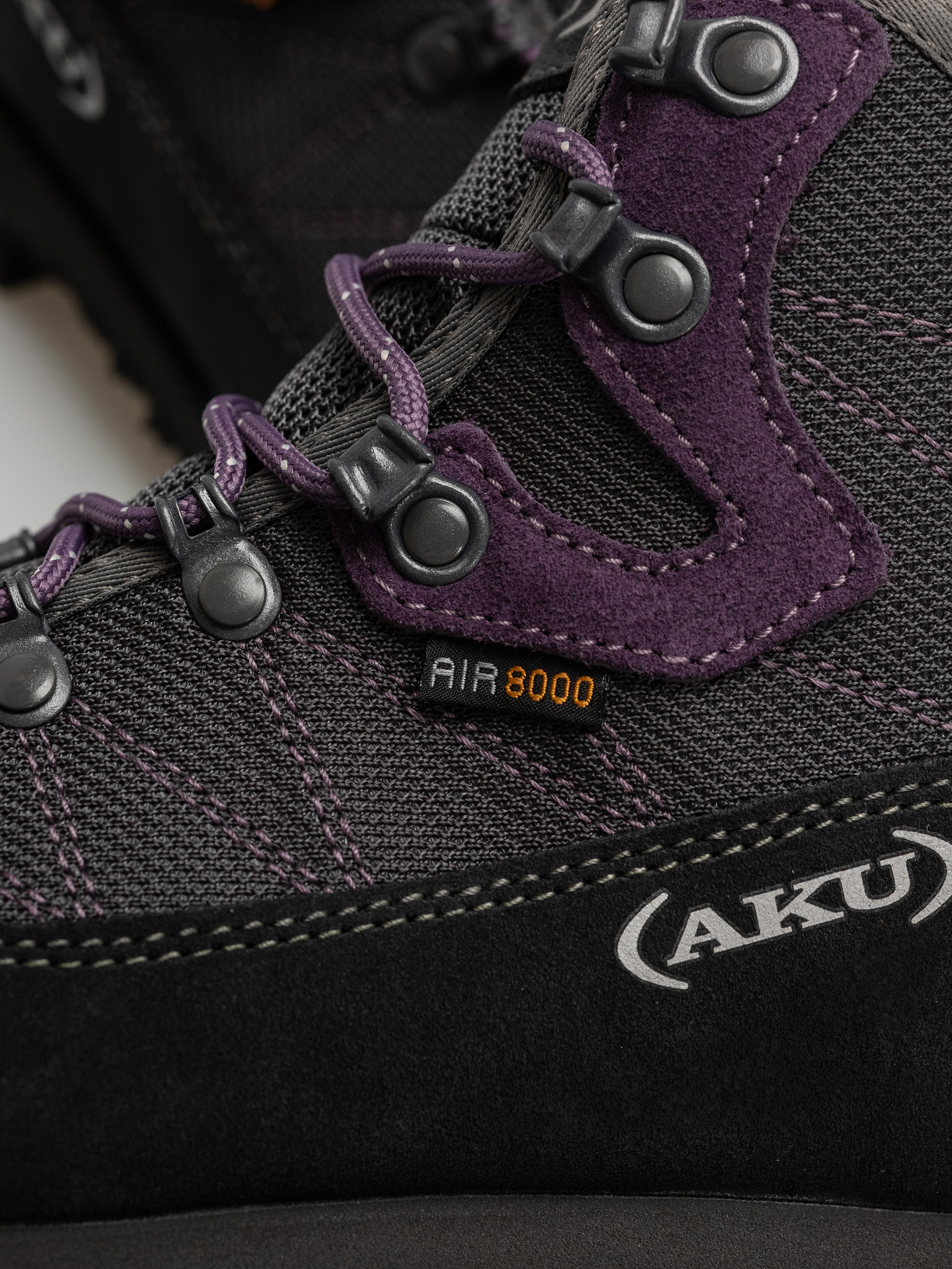 Cipők AKU Trekker Lite III GTX Wmn (anthracite/violet)