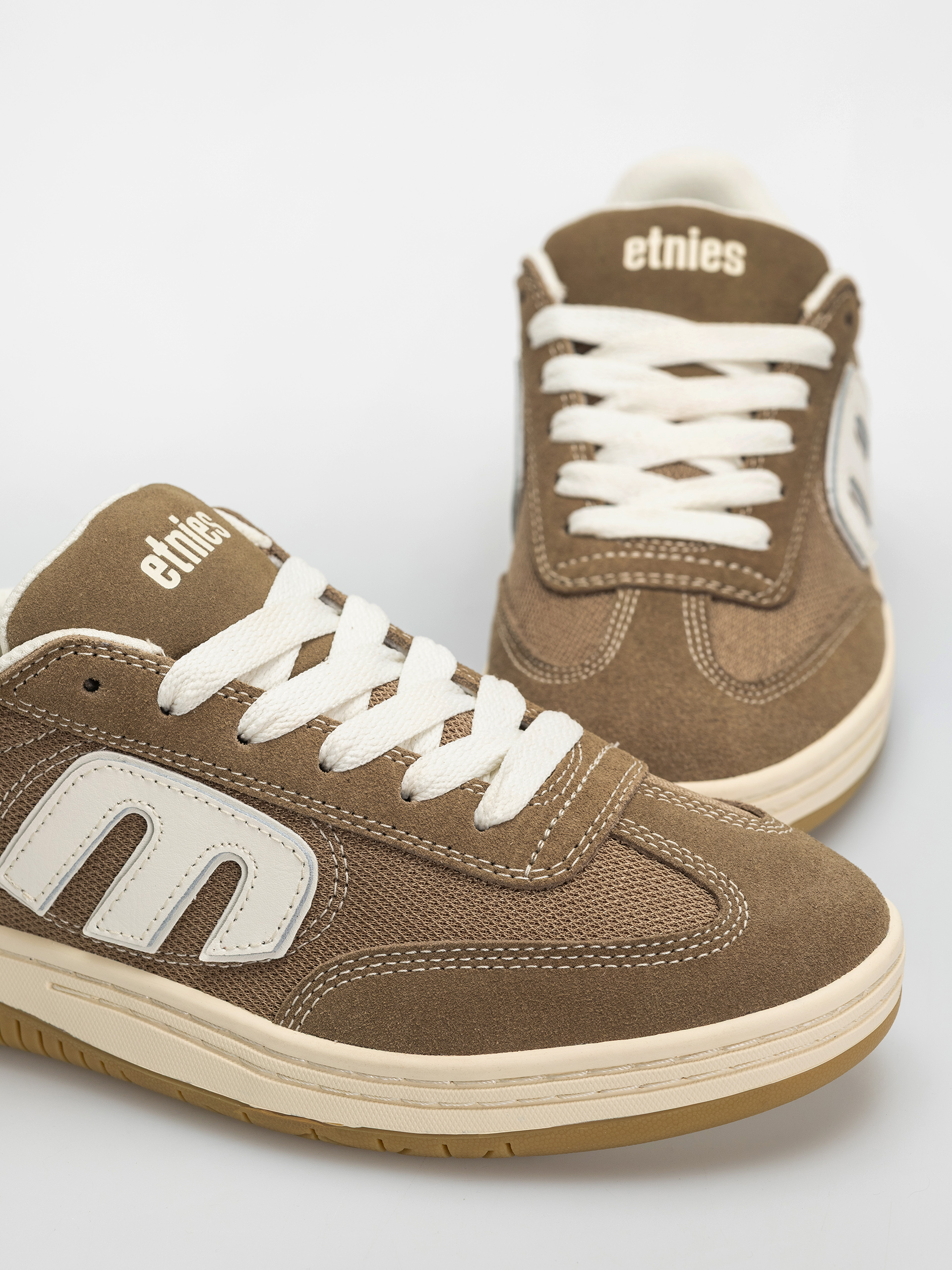 Cipők Etnies Locut (brown)