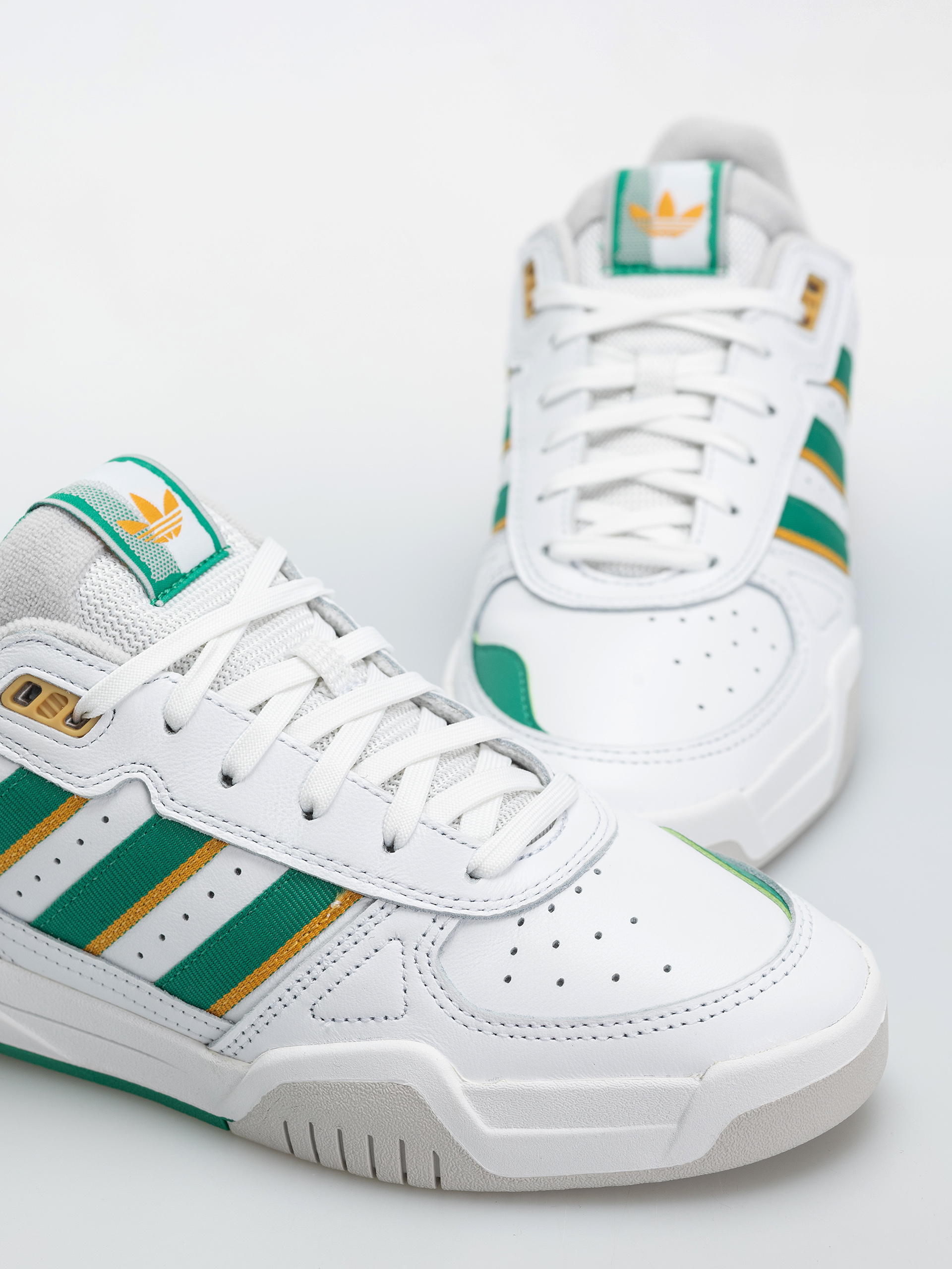 Cipők adidas Tekkira Cup (ftwwht/cougrn/preyel)