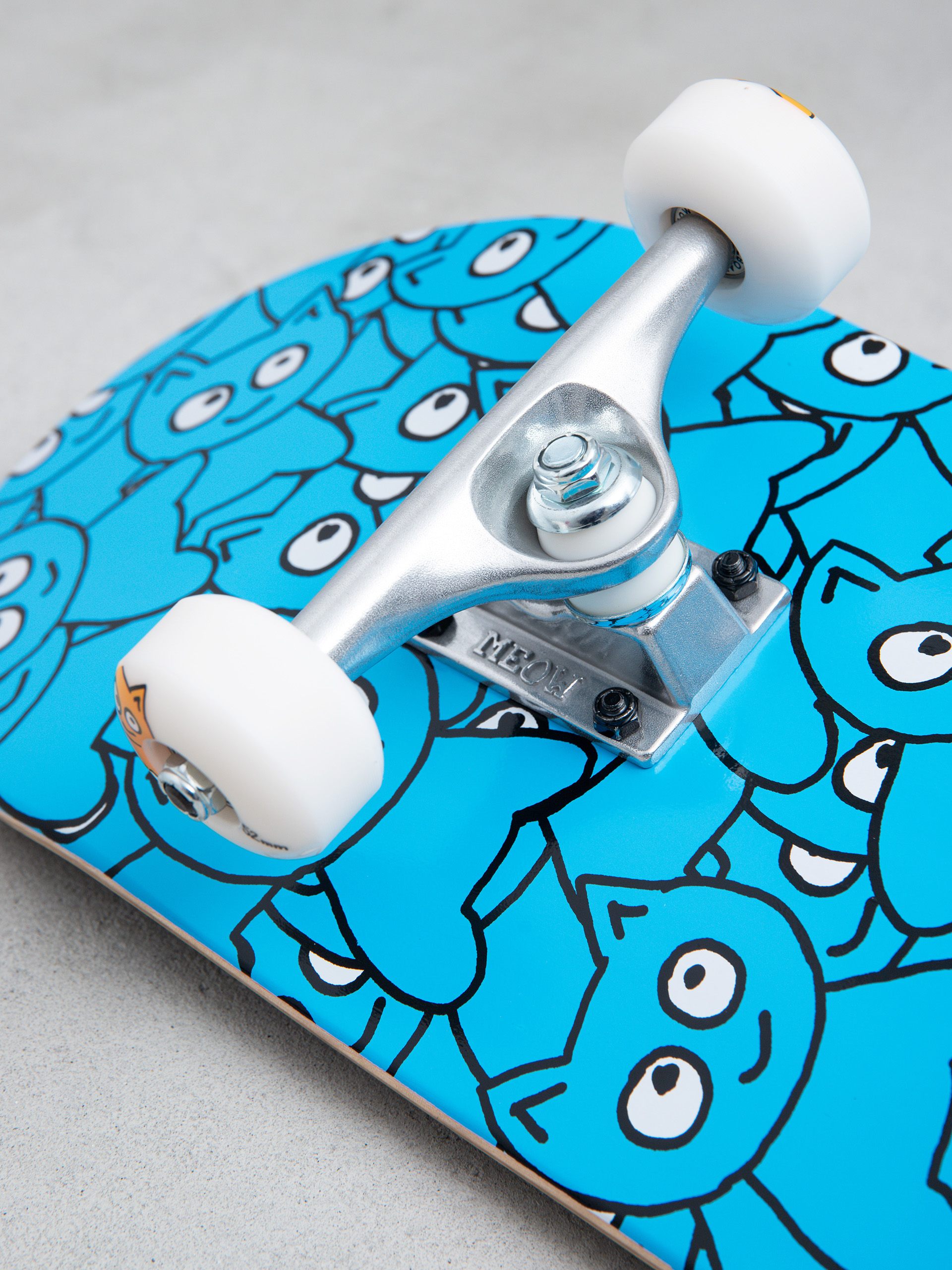 Meow Skateboards Sticker Pile Komplett gördeszka (cmyk cyan)