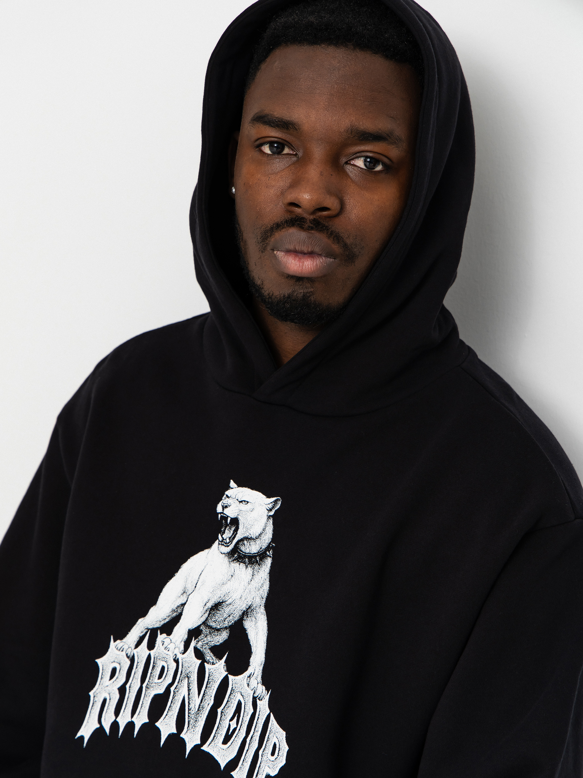 Kapucnis pulóver RipNDip Wasteland HD (black wash)