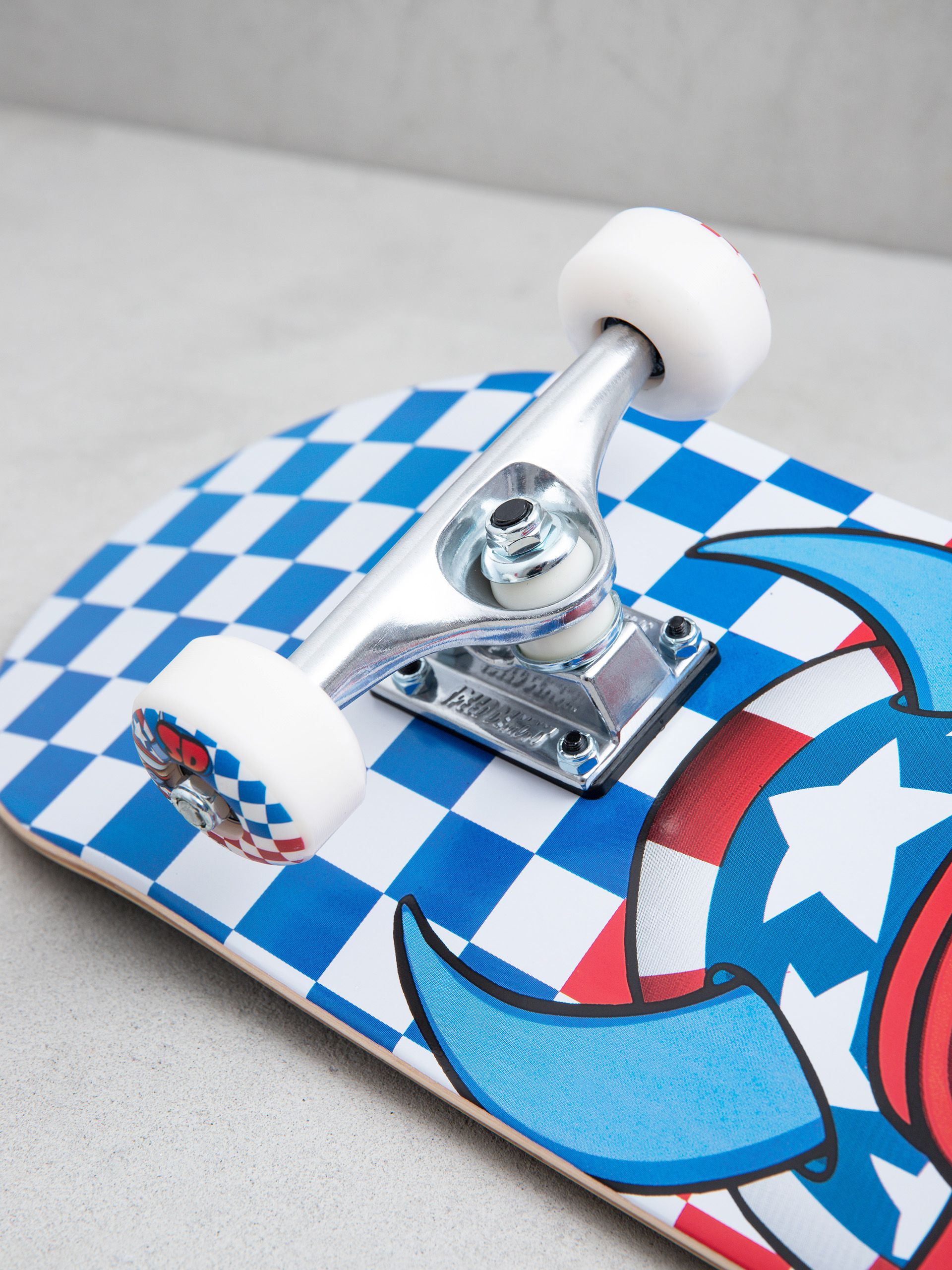 Komplett gördeszka Speed Demons Stars (red/wht/blue checks)