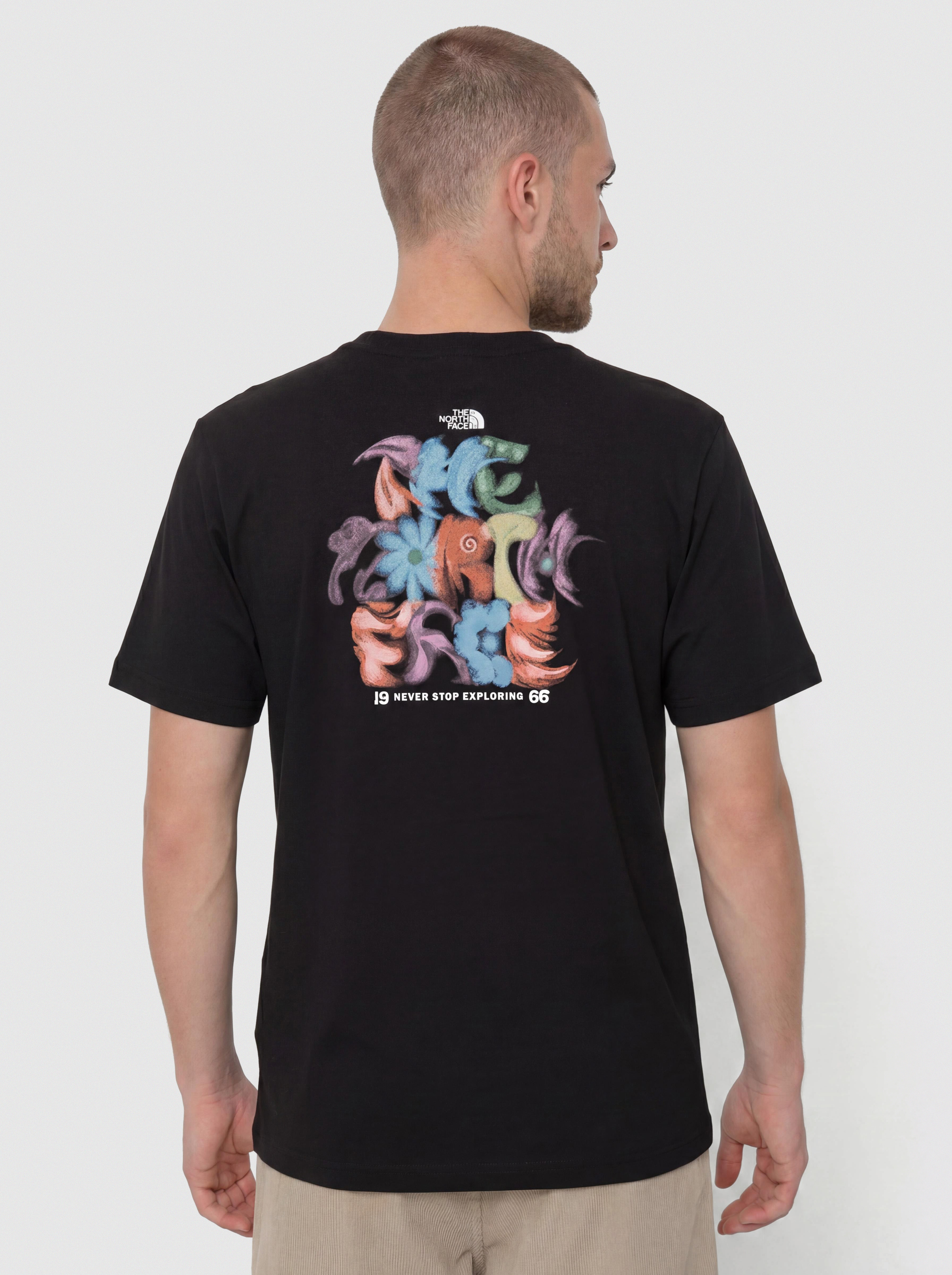 The North Face Tnf Relaxed Póló (tnf black)