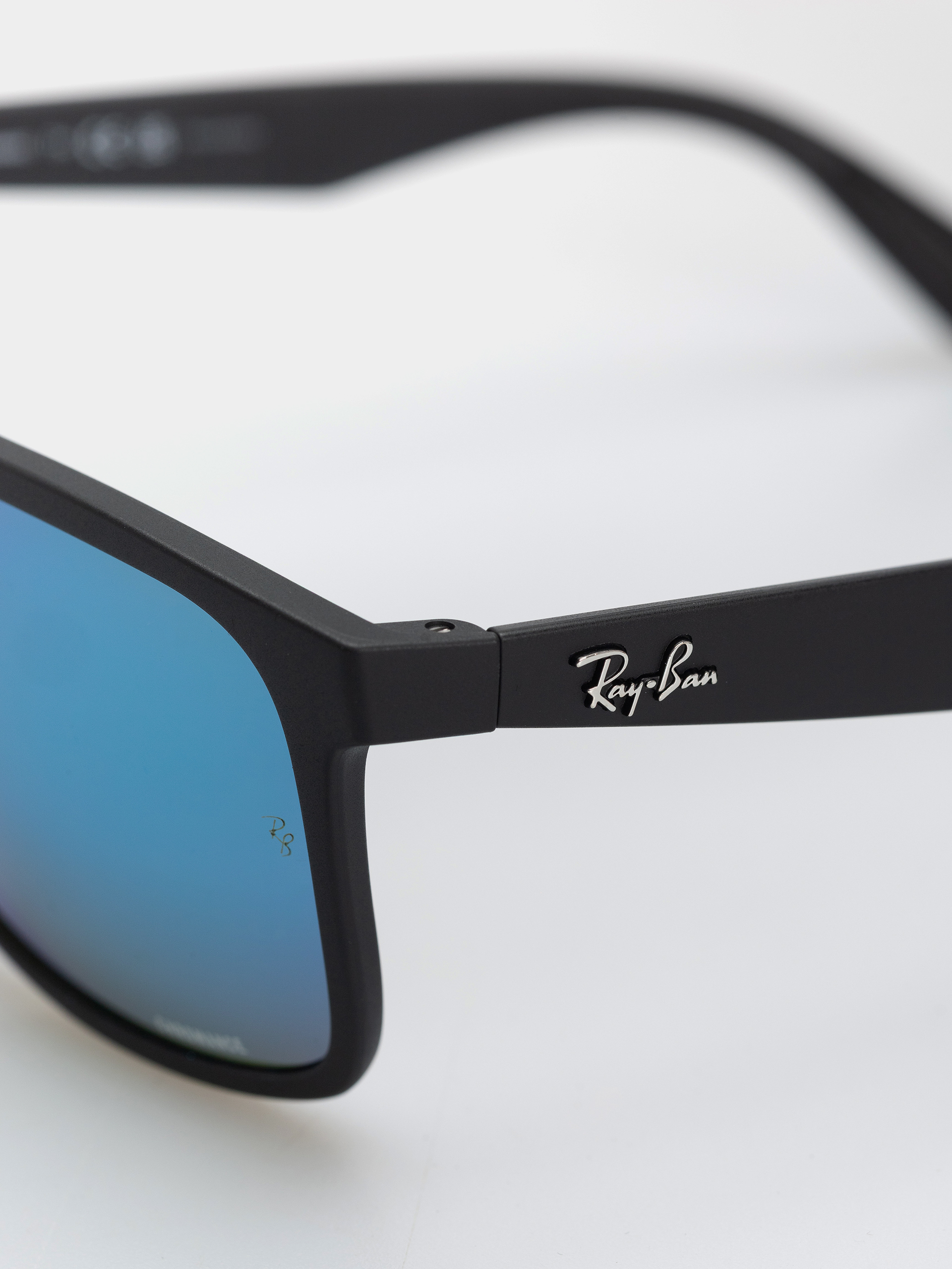 Ray-Ban Rb4264 Polarized Napszemüvegek (matowy czarny/blue polarized)