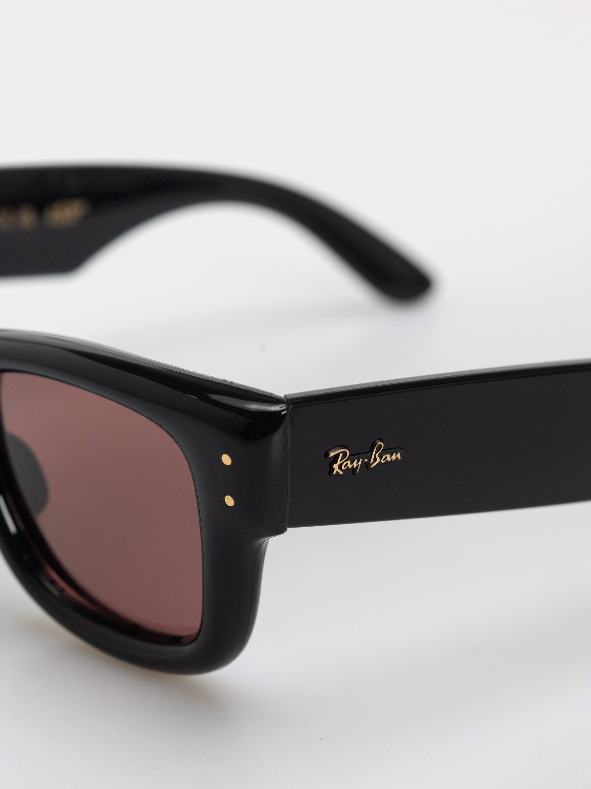 Ray-Ban Wayfarer Puffer Napszemüvegek (polerowany czarny/ciemnofioletowe)