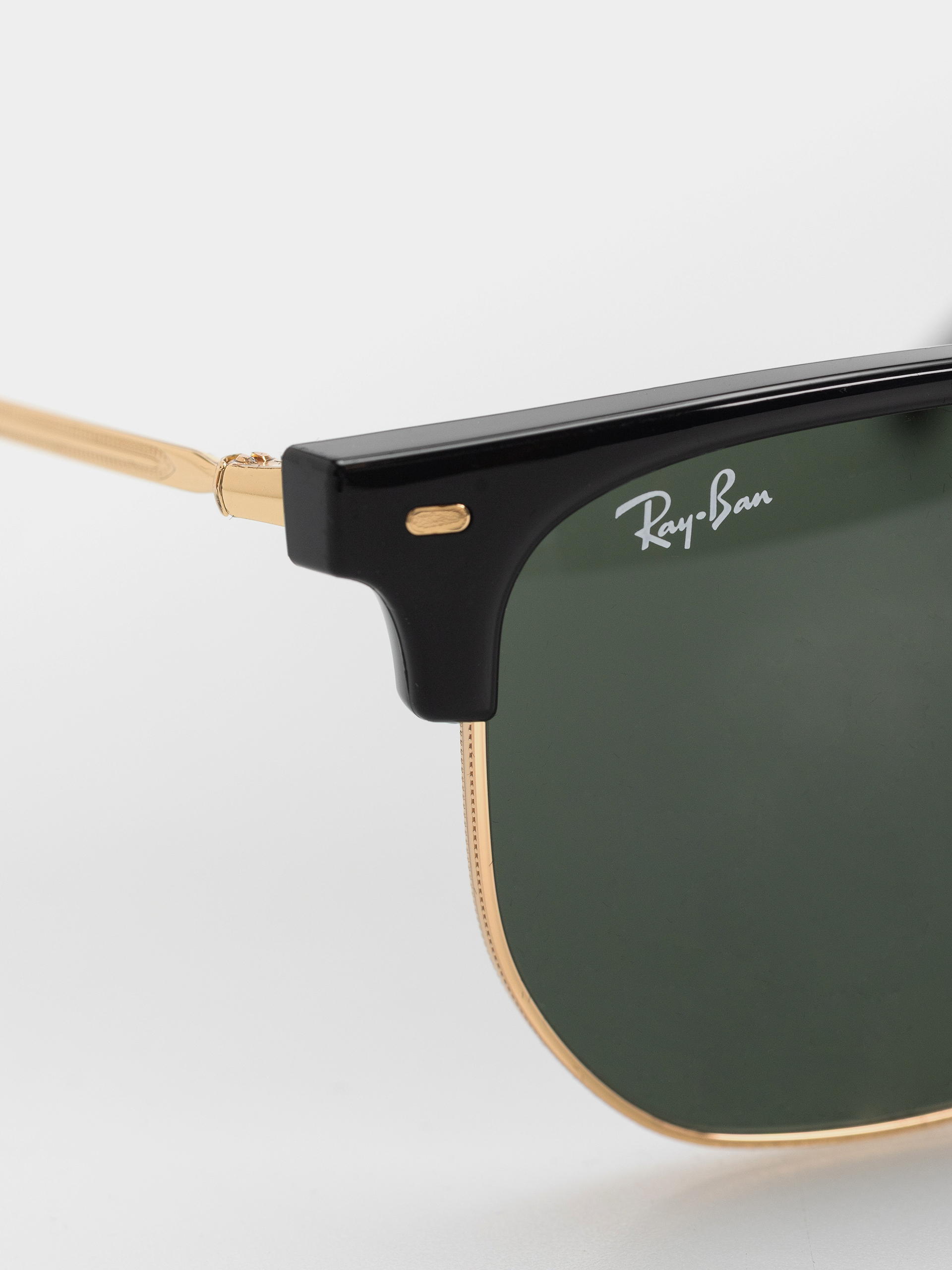Ray-Ban New Clubmaster Napszemüvegek (polerowany czarno-złote/zielony)