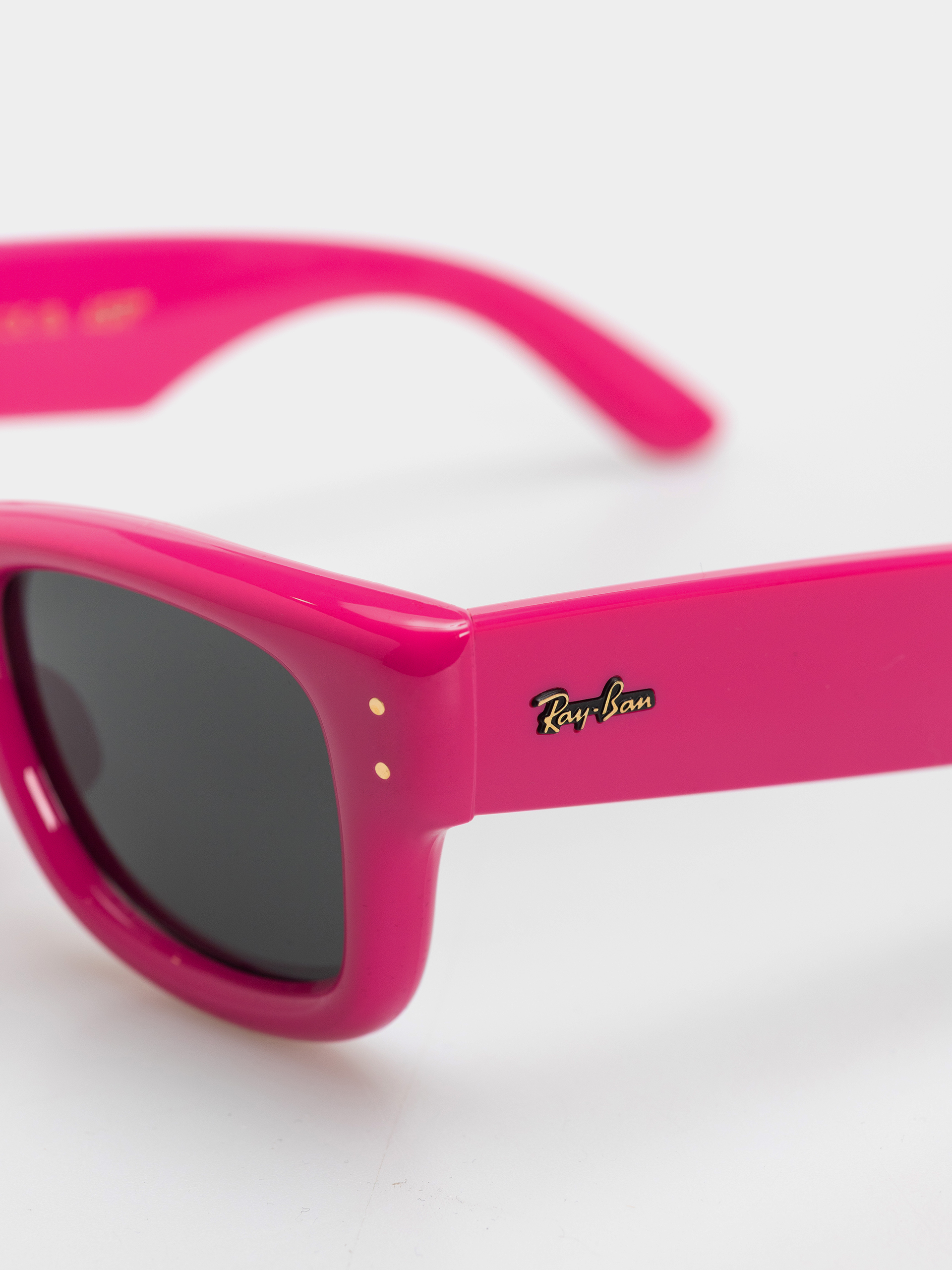 Ray-Ban Wayfarer Puffer Napszemüvegek (polerowany fuksja/ultra czarny)