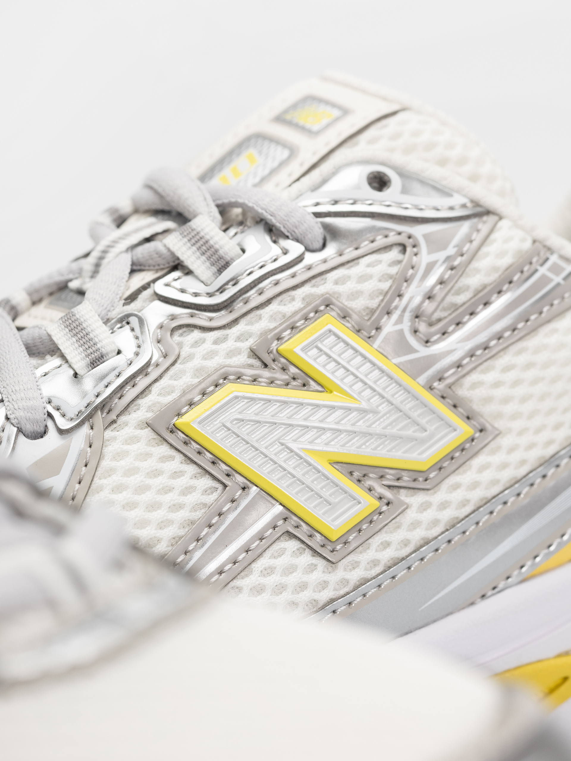 New Balance 740 JR Cipők (silver metallic/star burst)