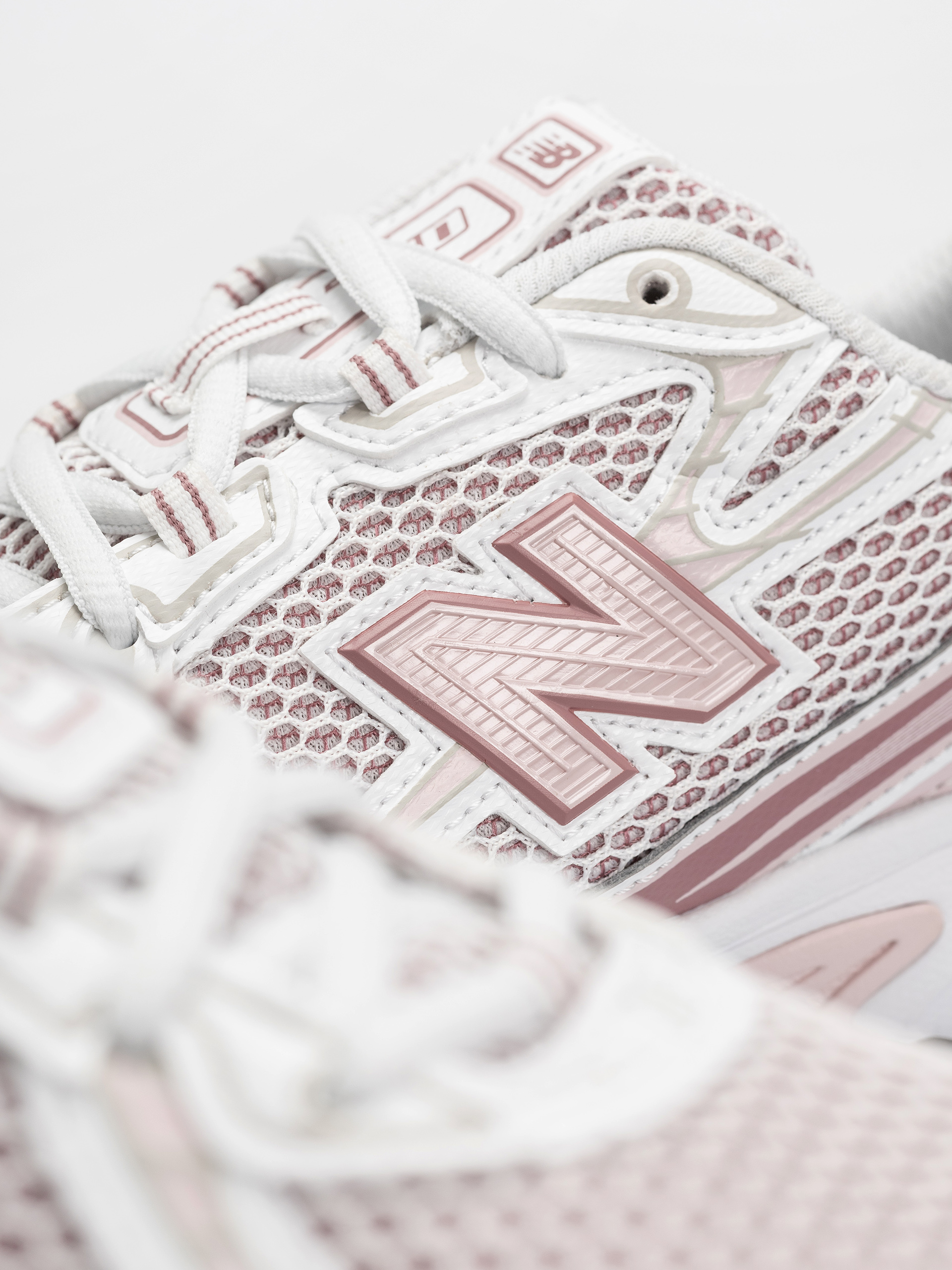 New Balance 740 Cipők (rosewood/103 white)