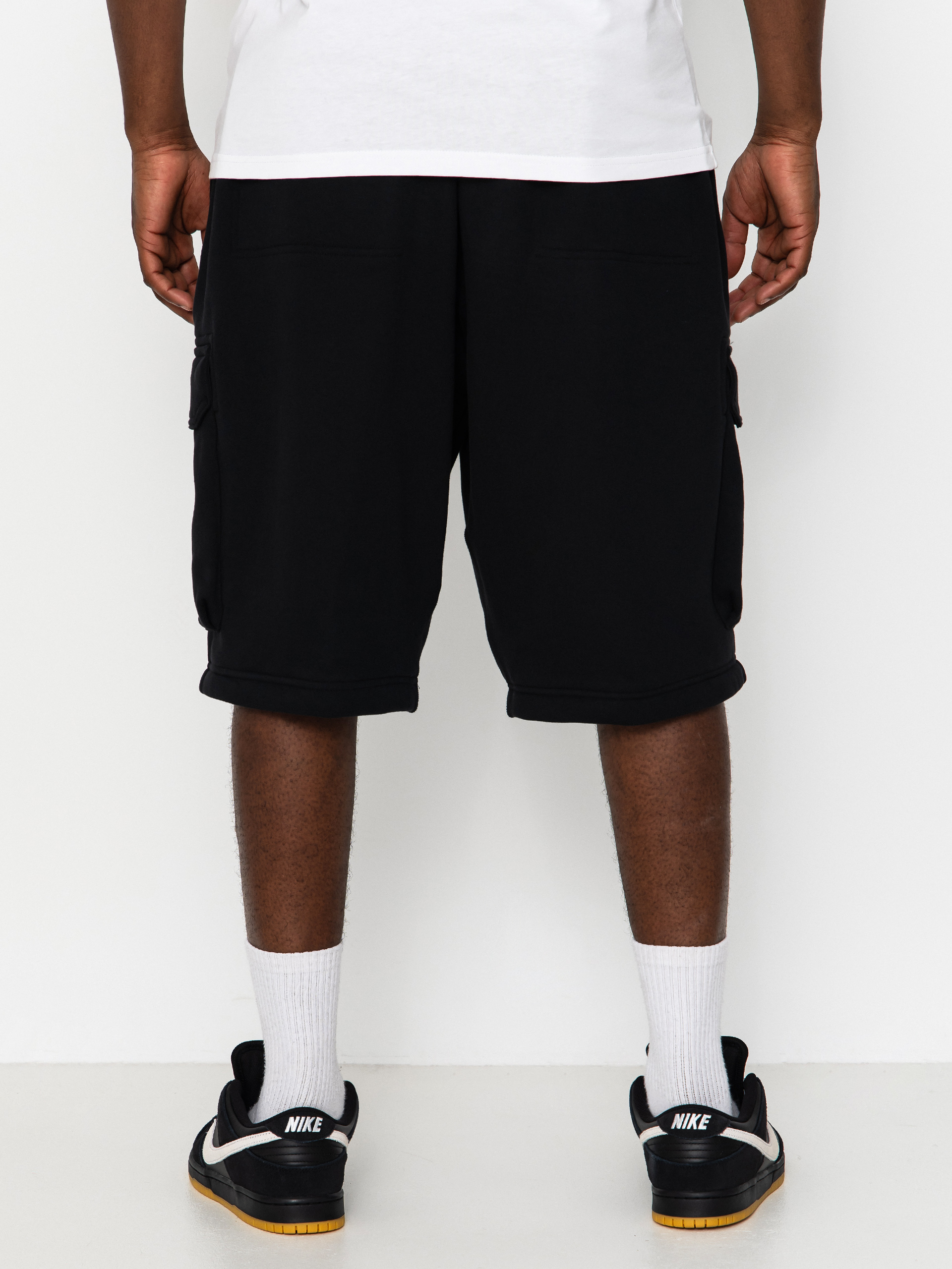 Nike SB Ishod Cargo Kisnadrág (black)