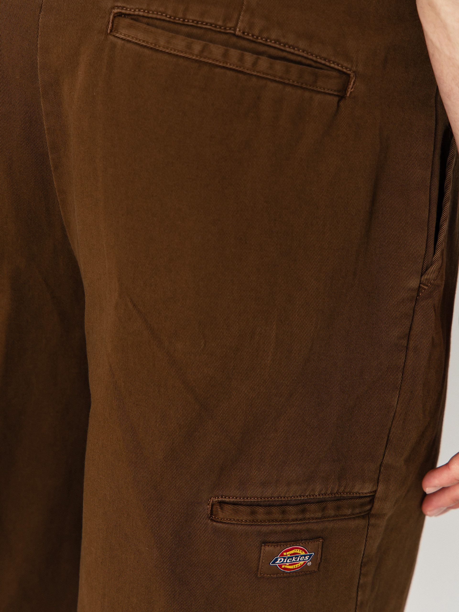 Dickies 247 Garment Dyed 13 Inch Rövidnadrág (timber brown)