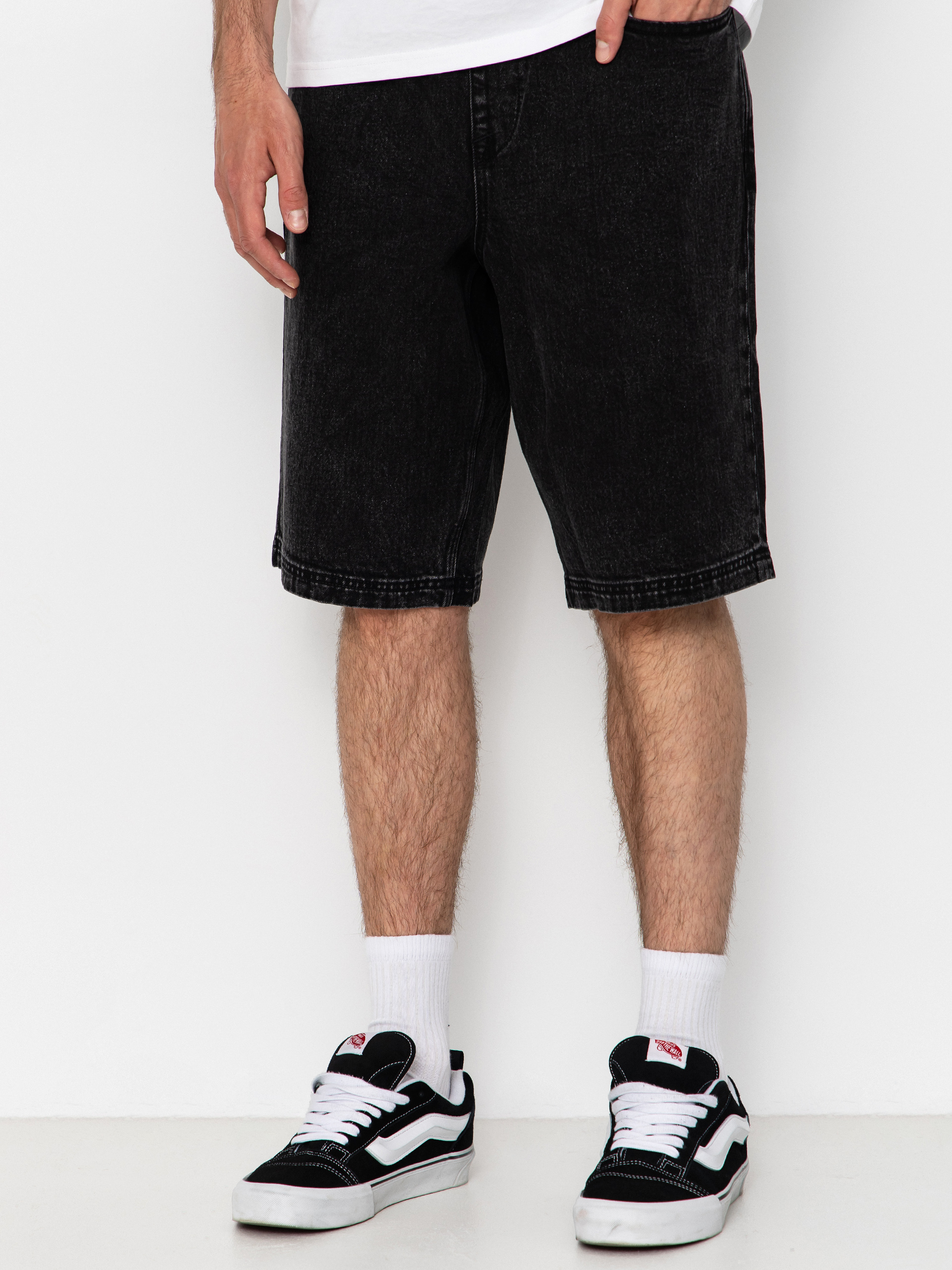 Volcom Freazy Ew 22 Rövidnadrág (blackity black)