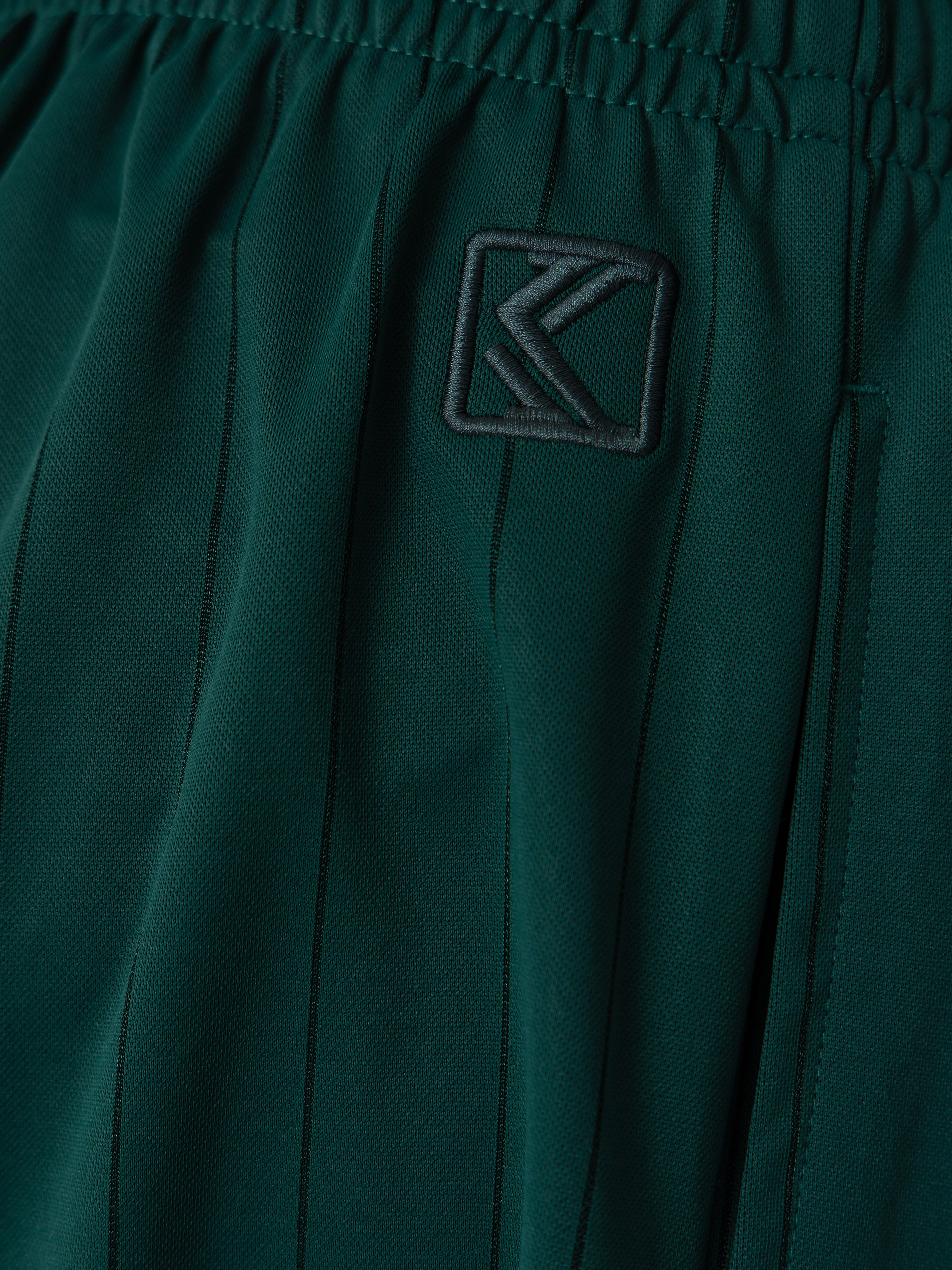 Rövidnadrág Karl Kani Insignia Shadow Pinstripe Soccer (green)
