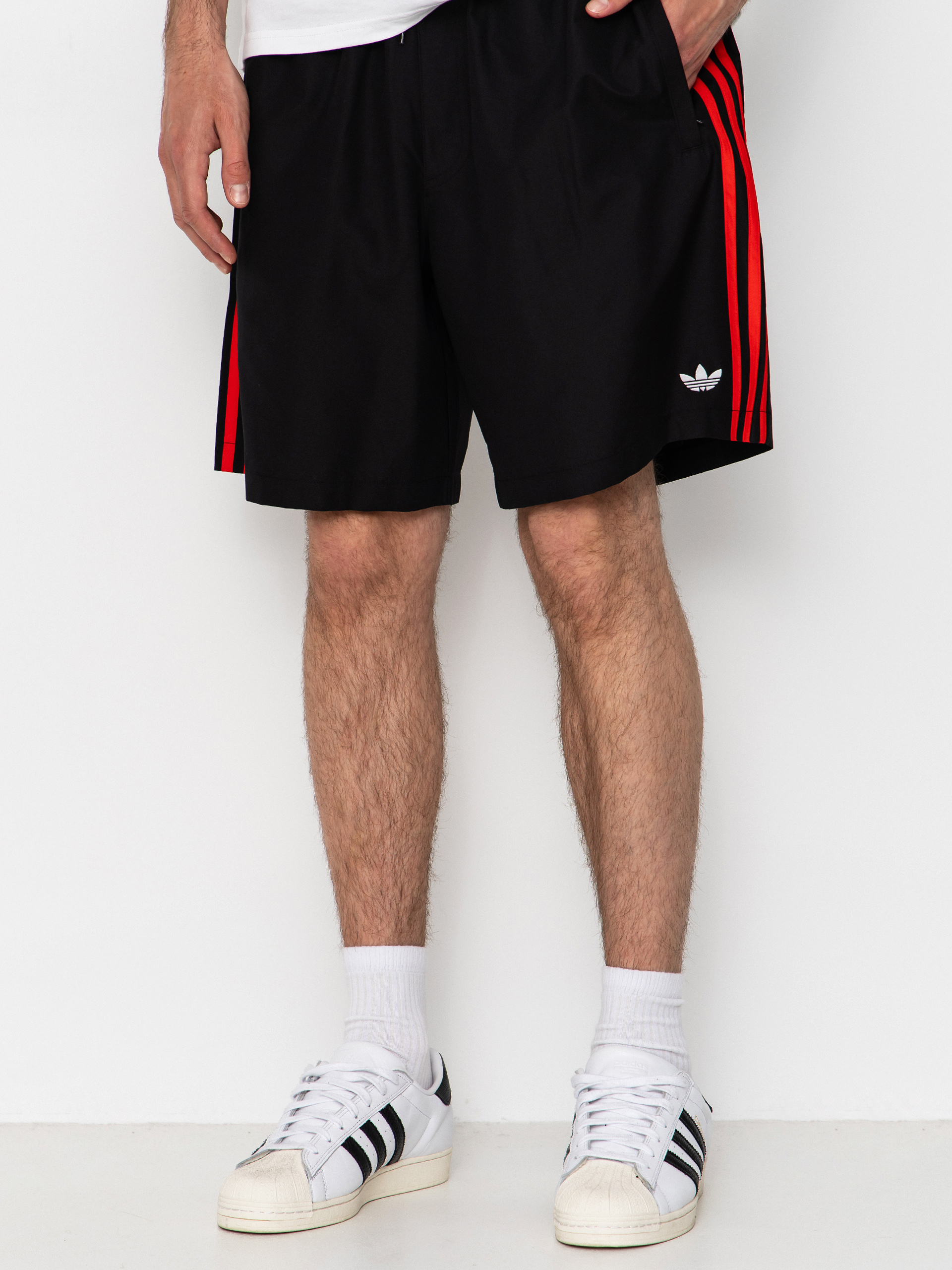 adidas Skt Wtr Rövidnadrág (black/white/red)