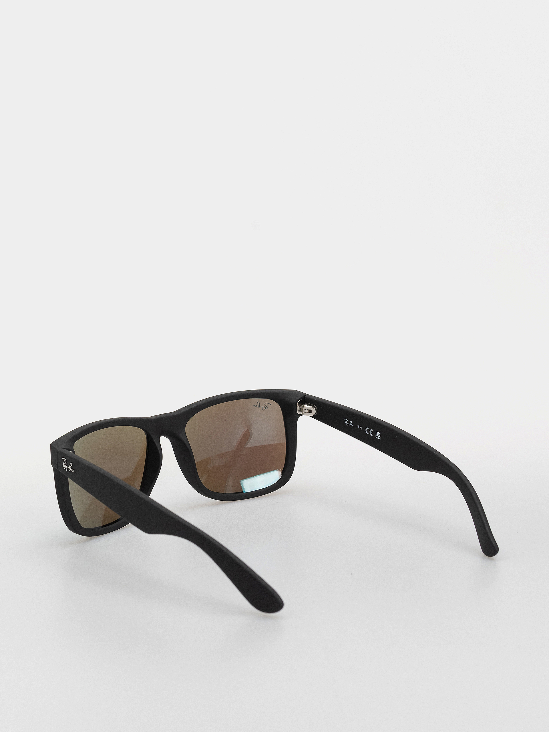 Napszemüvegek Ray-Ban Justin (matowy guma czarny/lustrzany niebieski)