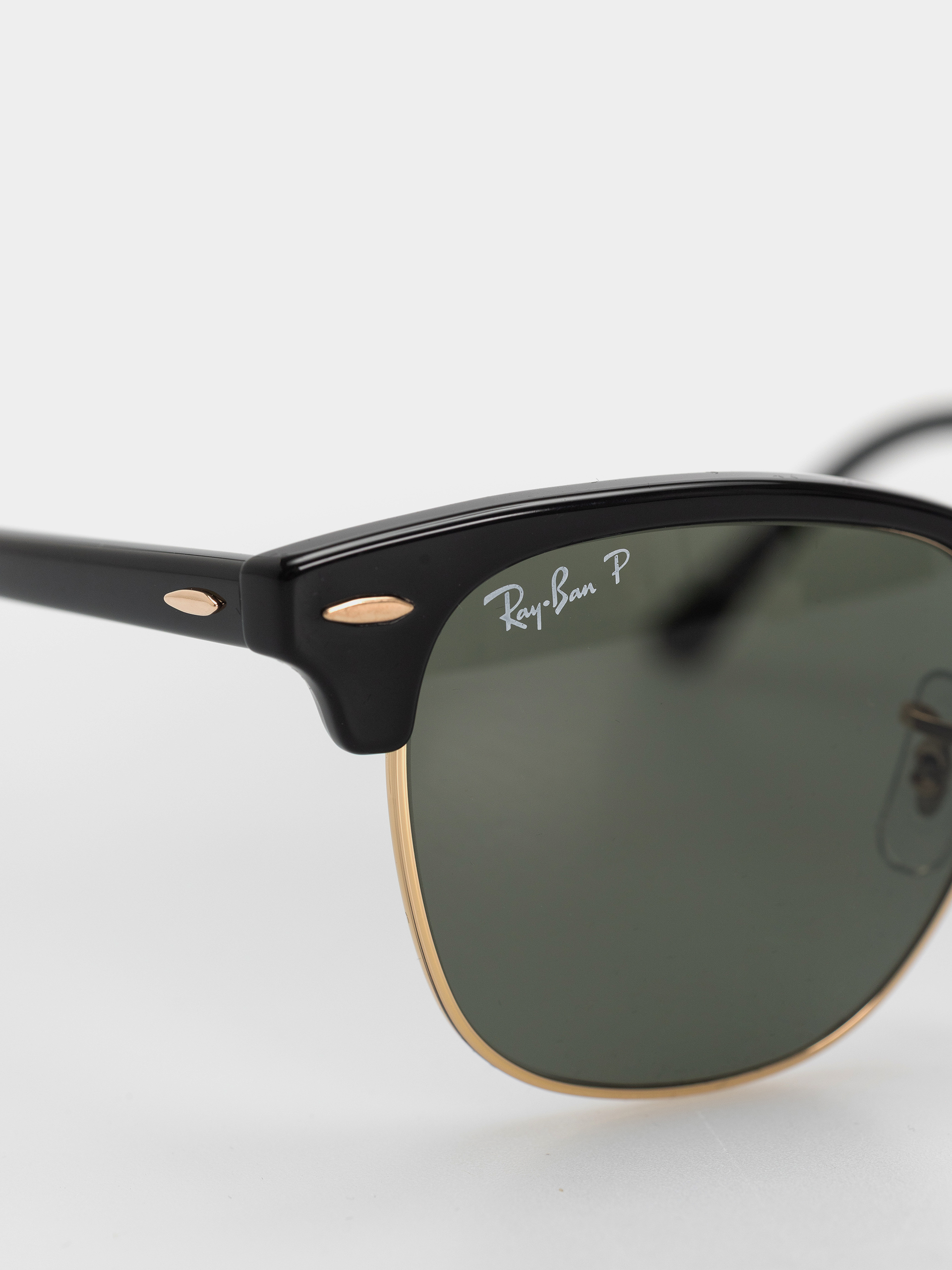 Napszemüvegek Ray-Ban Clubmaster Classic (polerowany czarny i złoty/zielony g-15 polaryzowany)