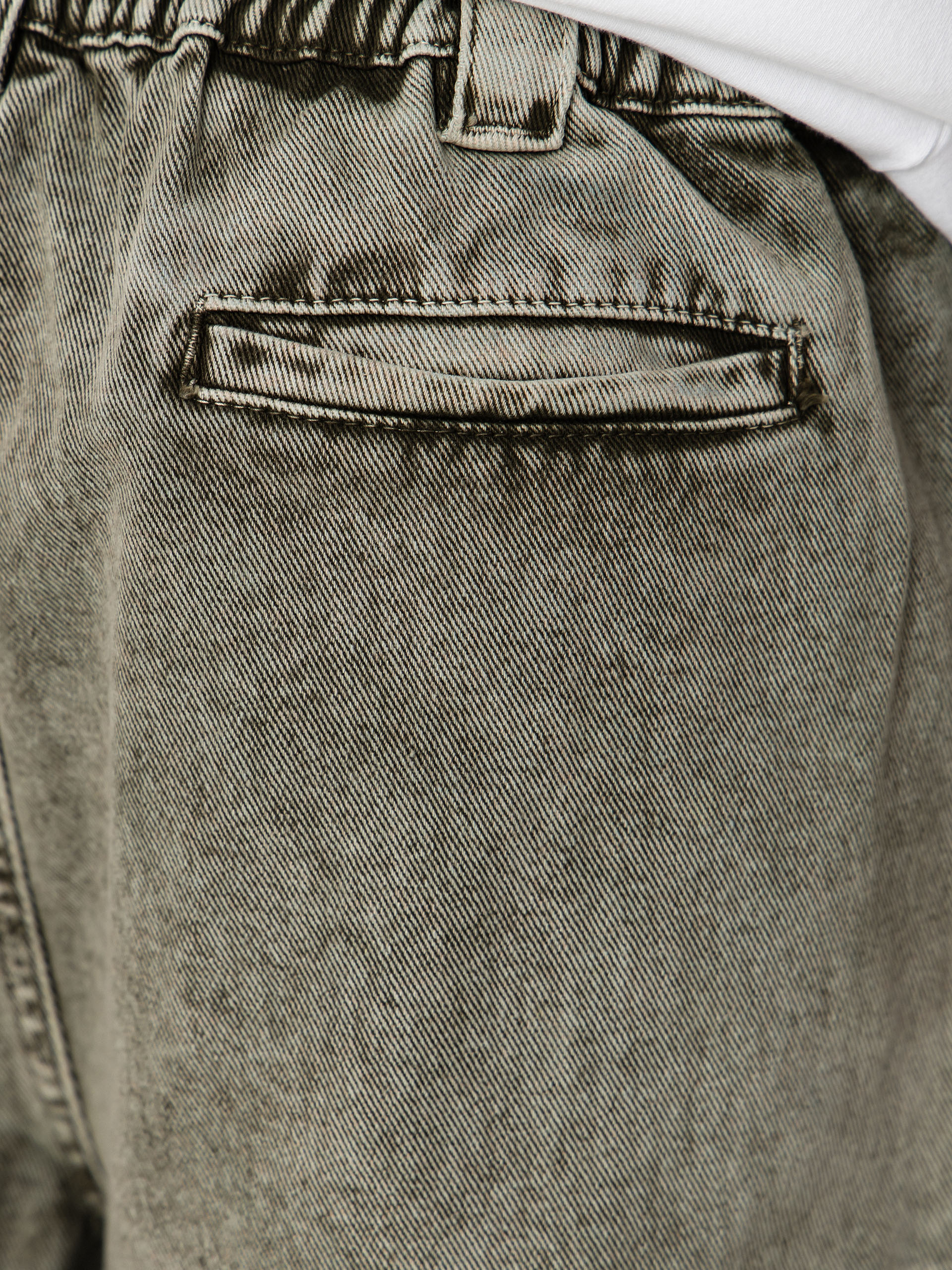 Poetic Collective Painter Rövidnadrág (grey denim wash)