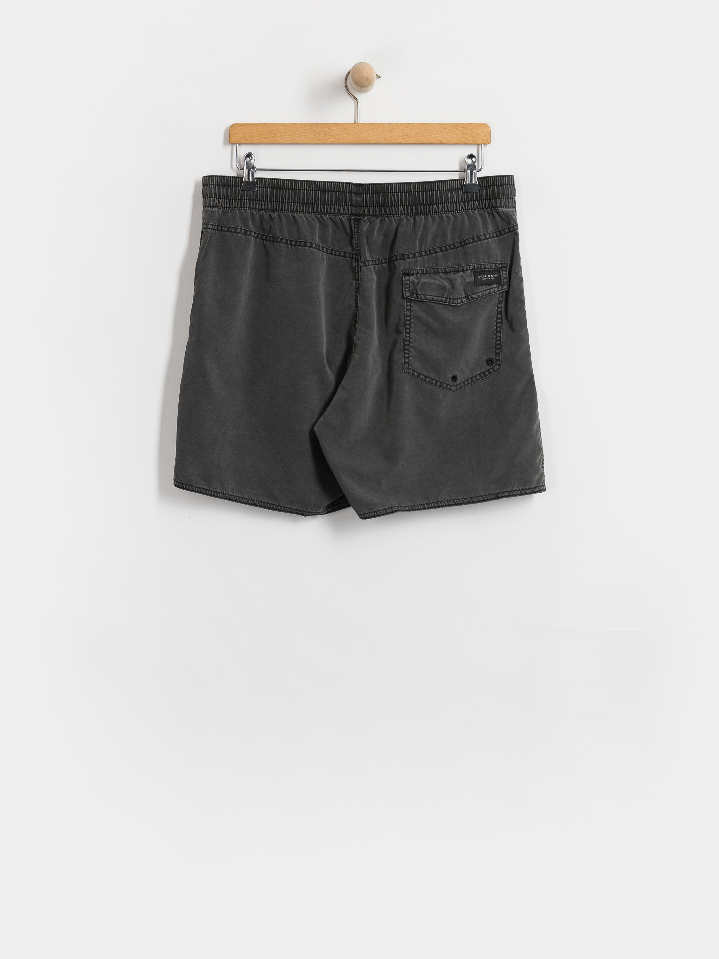 Rövidnadrág Volcom Center Trunk 17 (black)