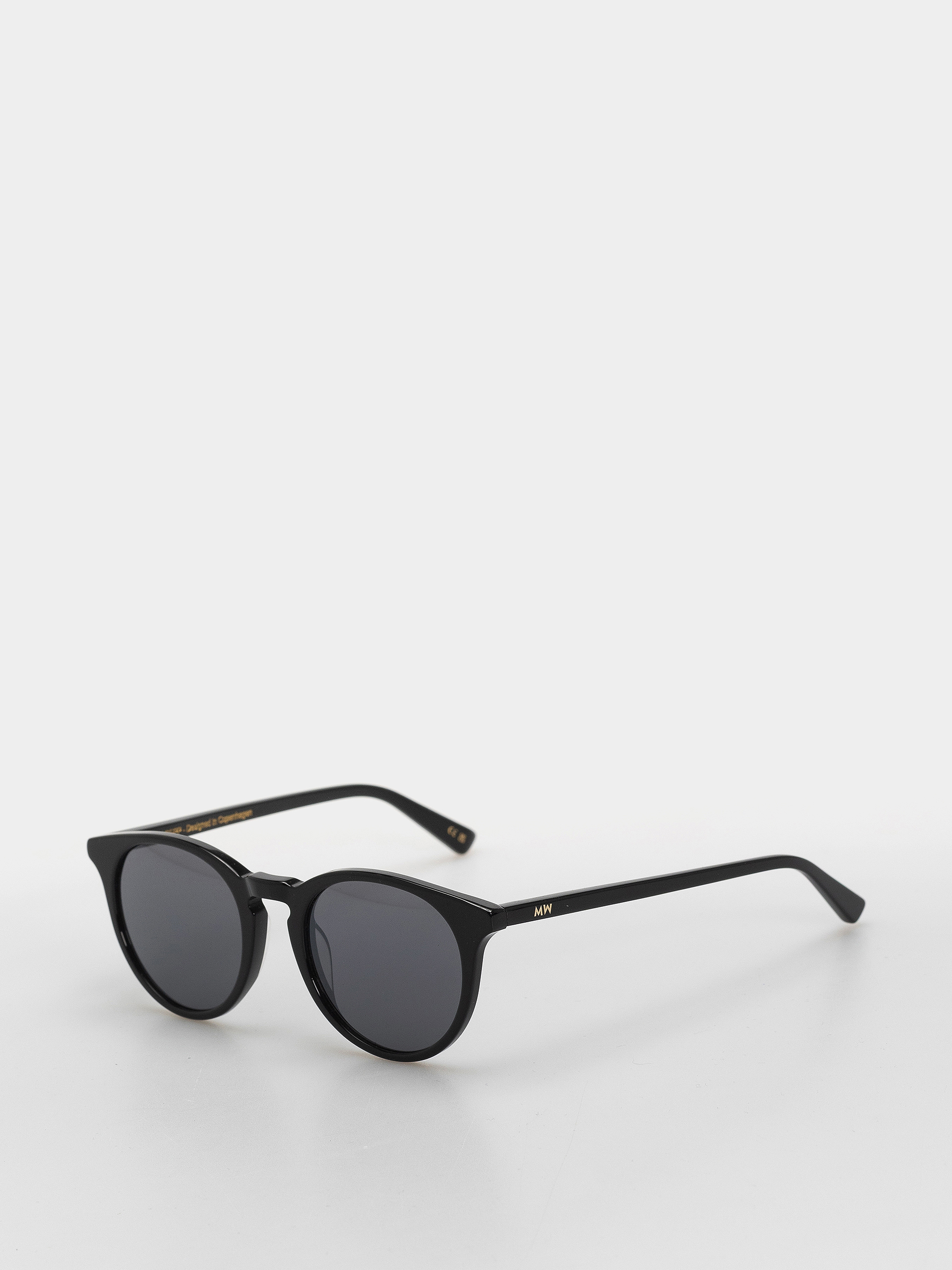 Napszemu00fcvegek MessyWeekend New Depp (black/grey)