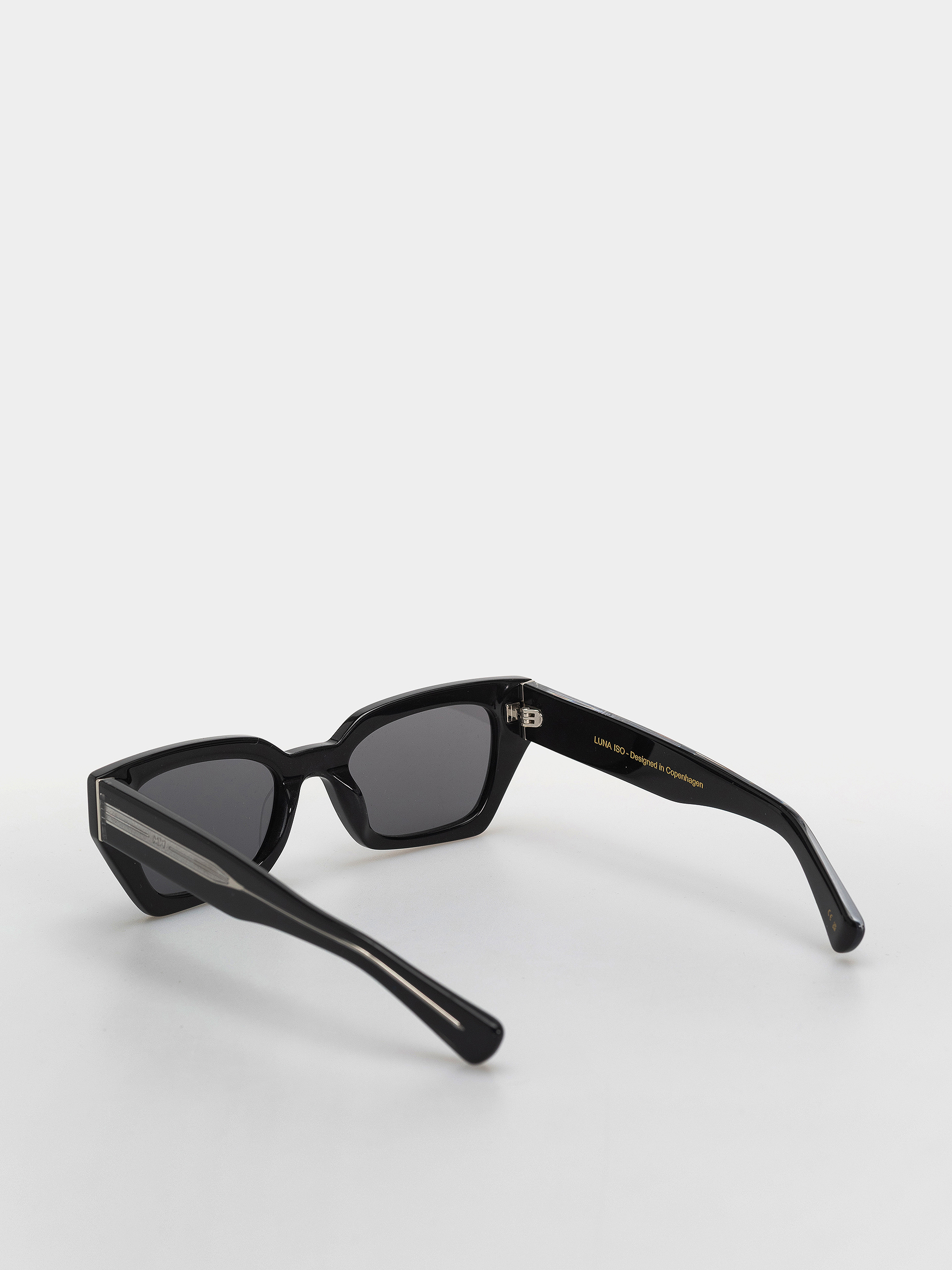 Napszemüvegek MessyWeekend Luna (black/transparent/grey)