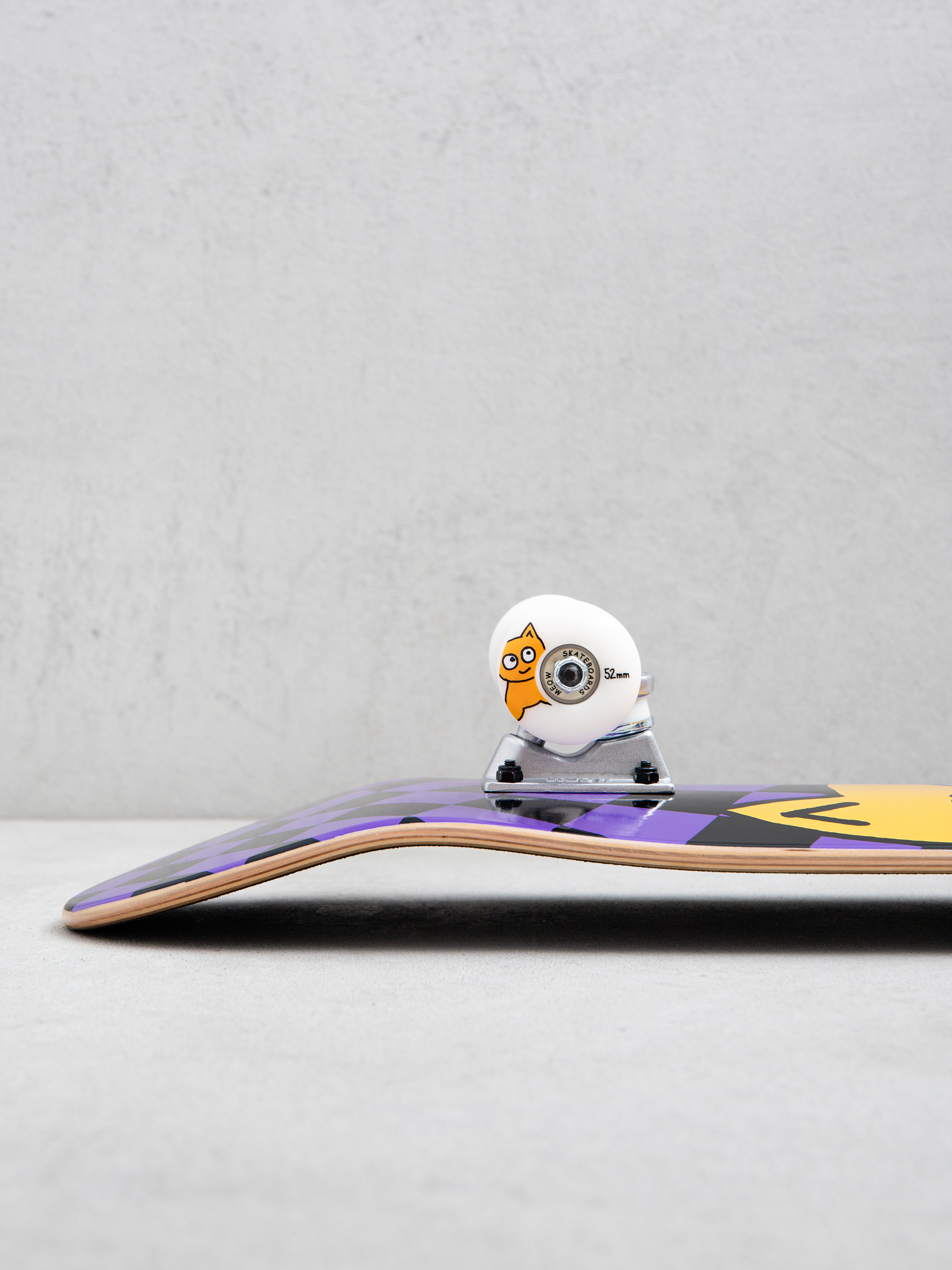 Meow Skateboards Big Cat Checker Twist Komplett gördeszka (purple)