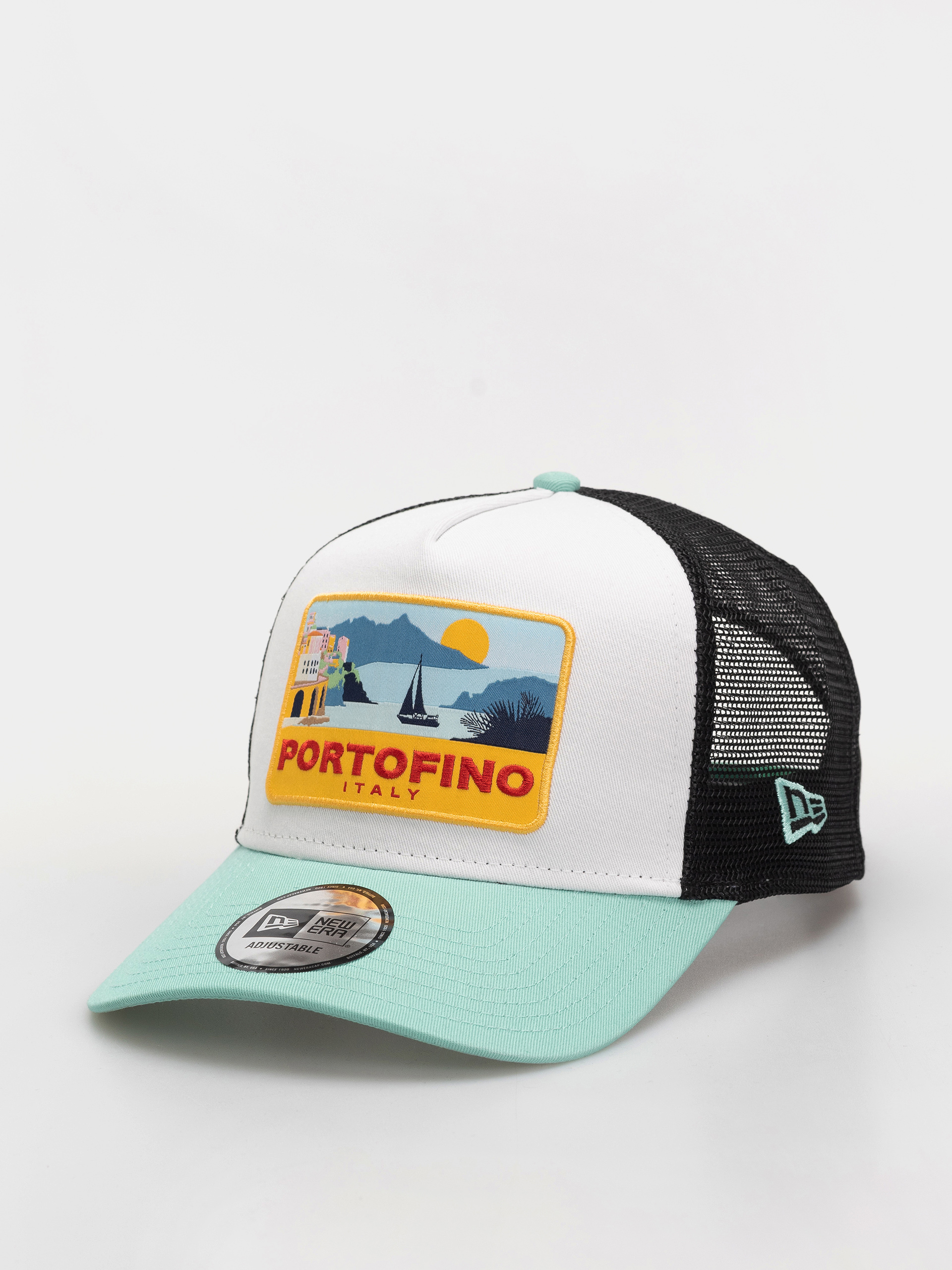 Baseball sapka New Era Location Patch Trucker (green/white)