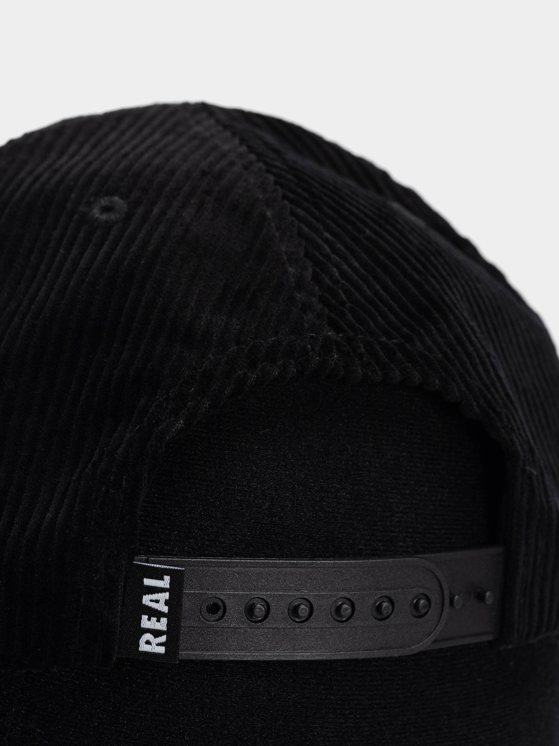 Baseball sapka Real Oval (black/black)