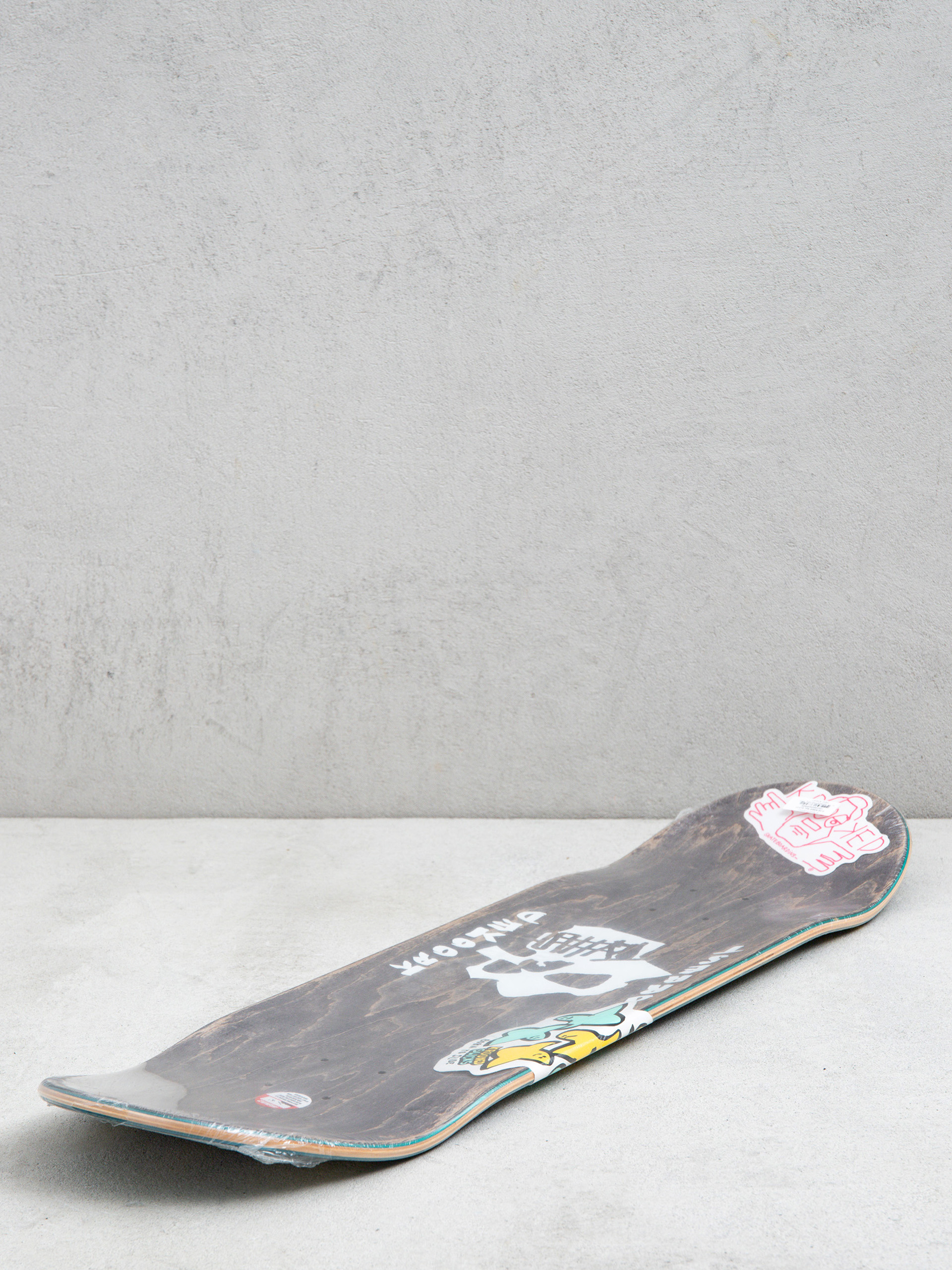 Krooked Worrest Skulls And Bolts Slick Gördeszka lap