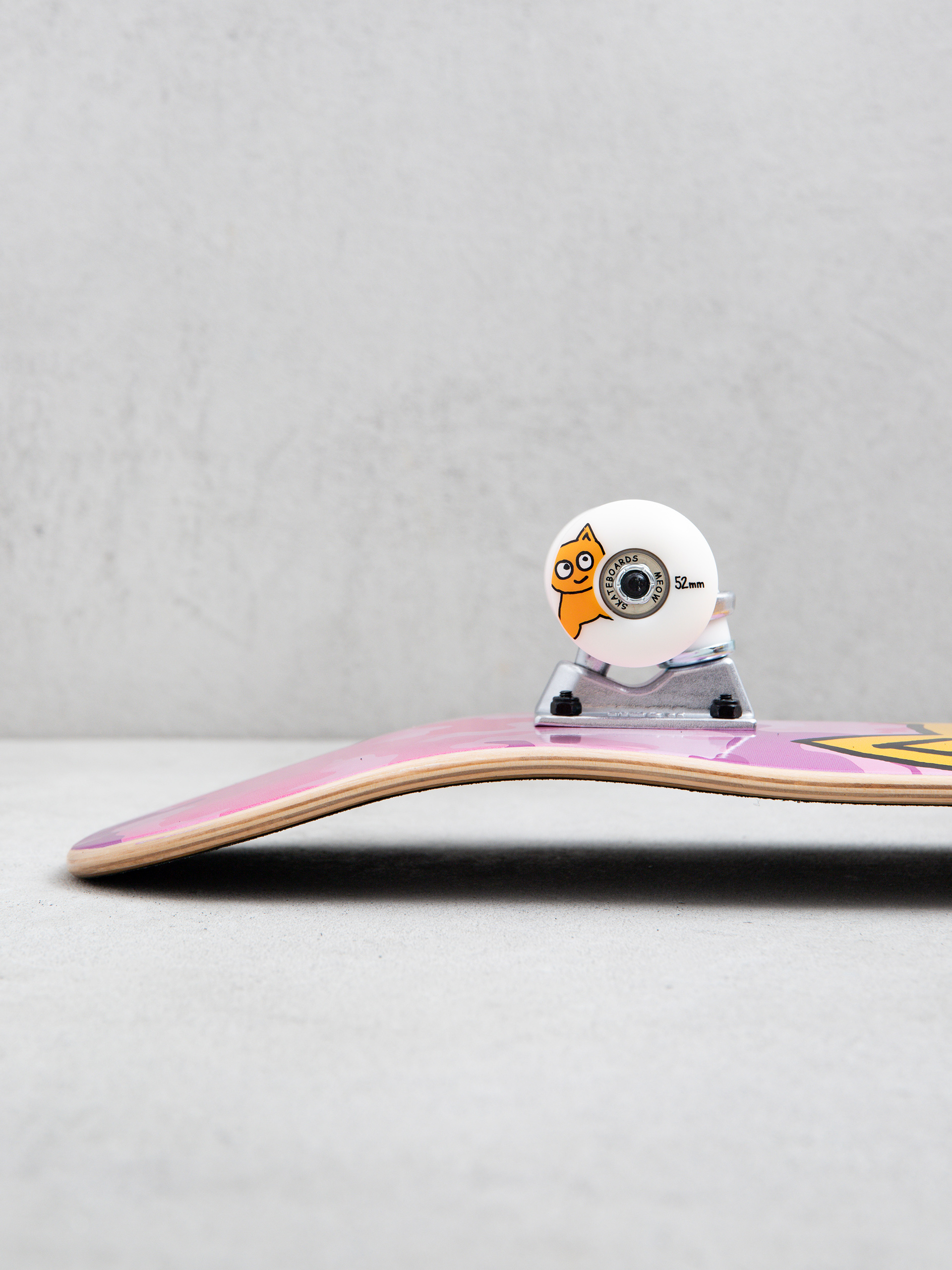 Meow Skateboards Big Cat Komplett gördeszka (camo pink)