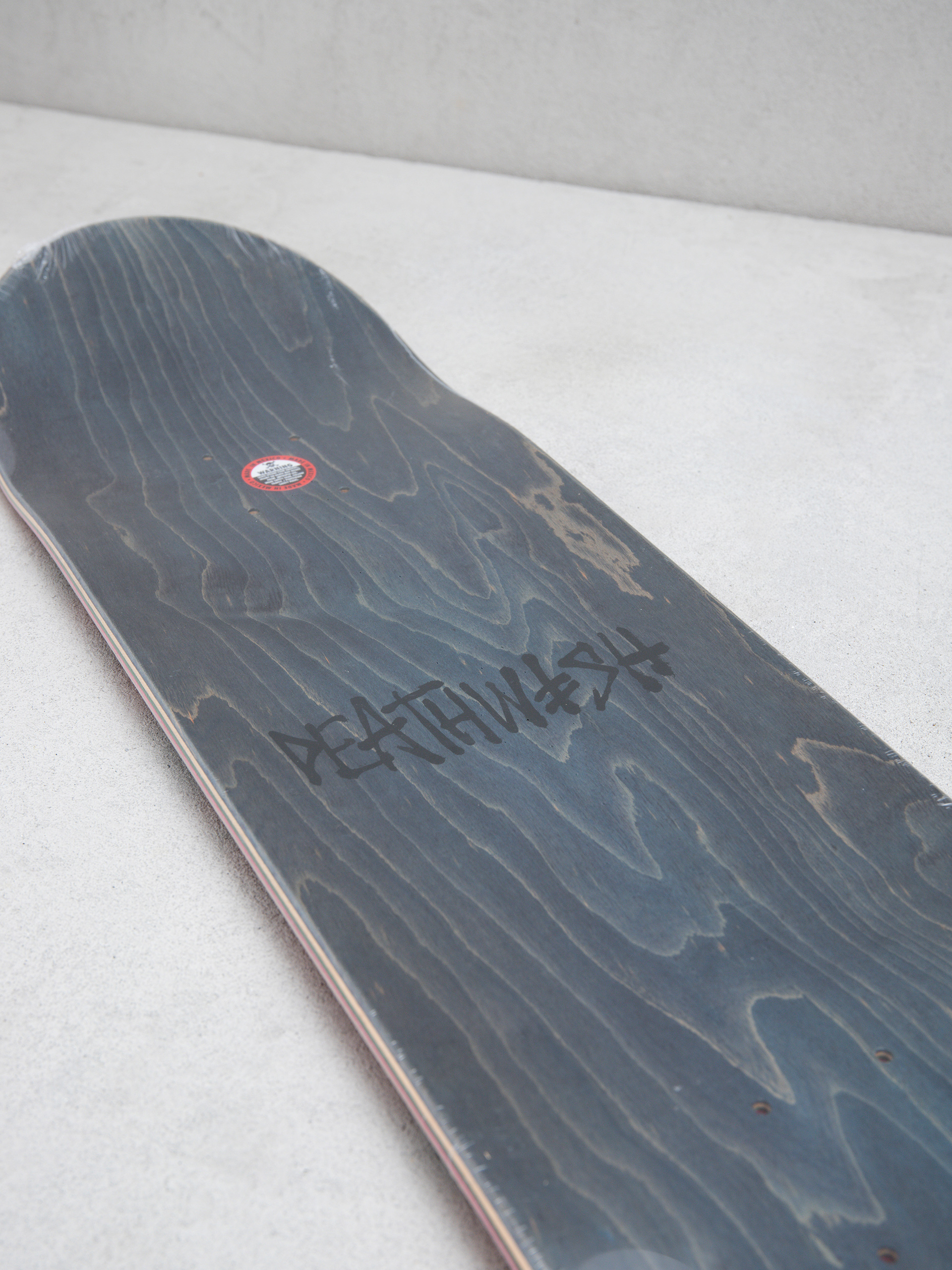 Gördeszka lap Deathwish Crime