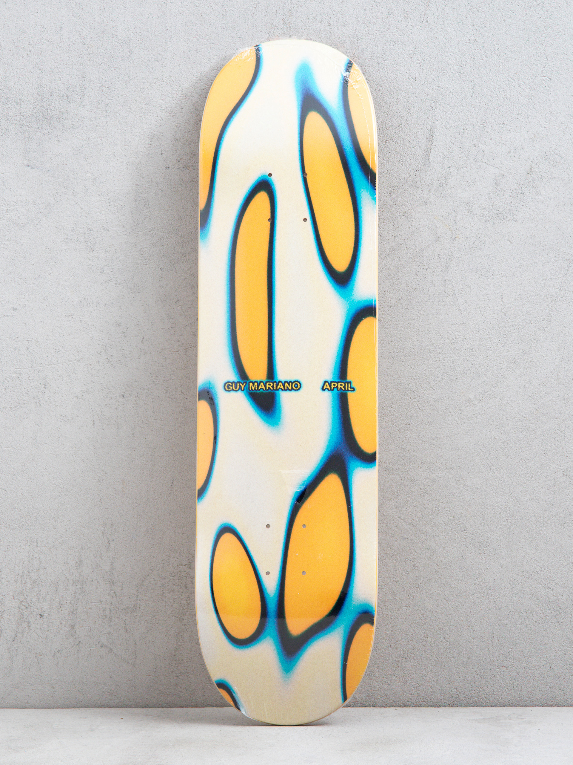 Gördeszka lap April Skateboards Mariano Cells