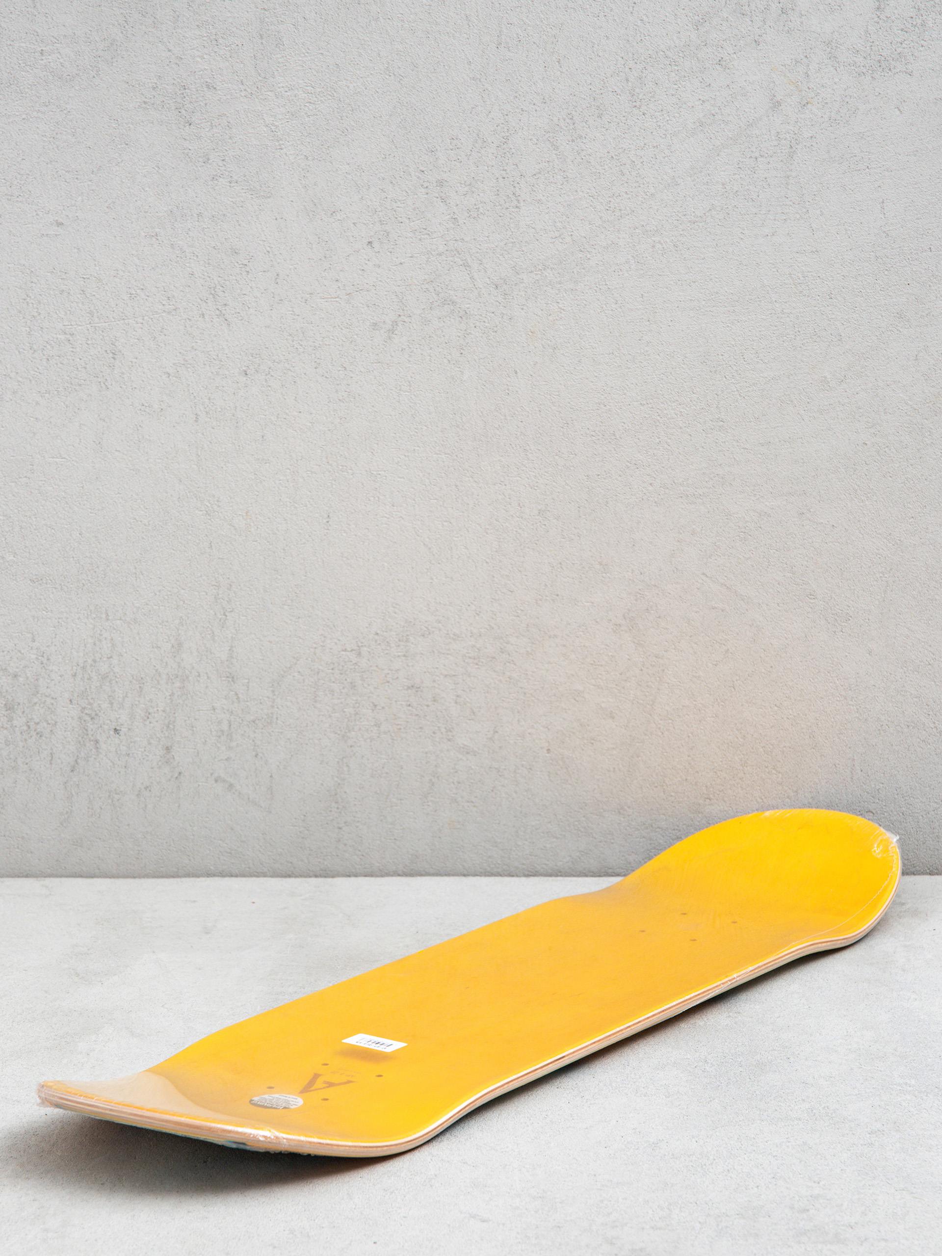 Gördeszka lap April Skateboards Mariano Cells