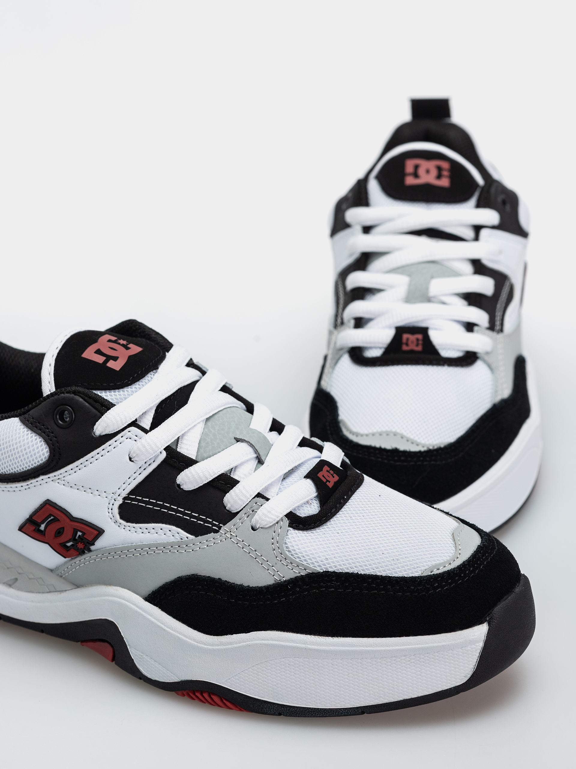 DC Ascend Cipők (black/white/red)