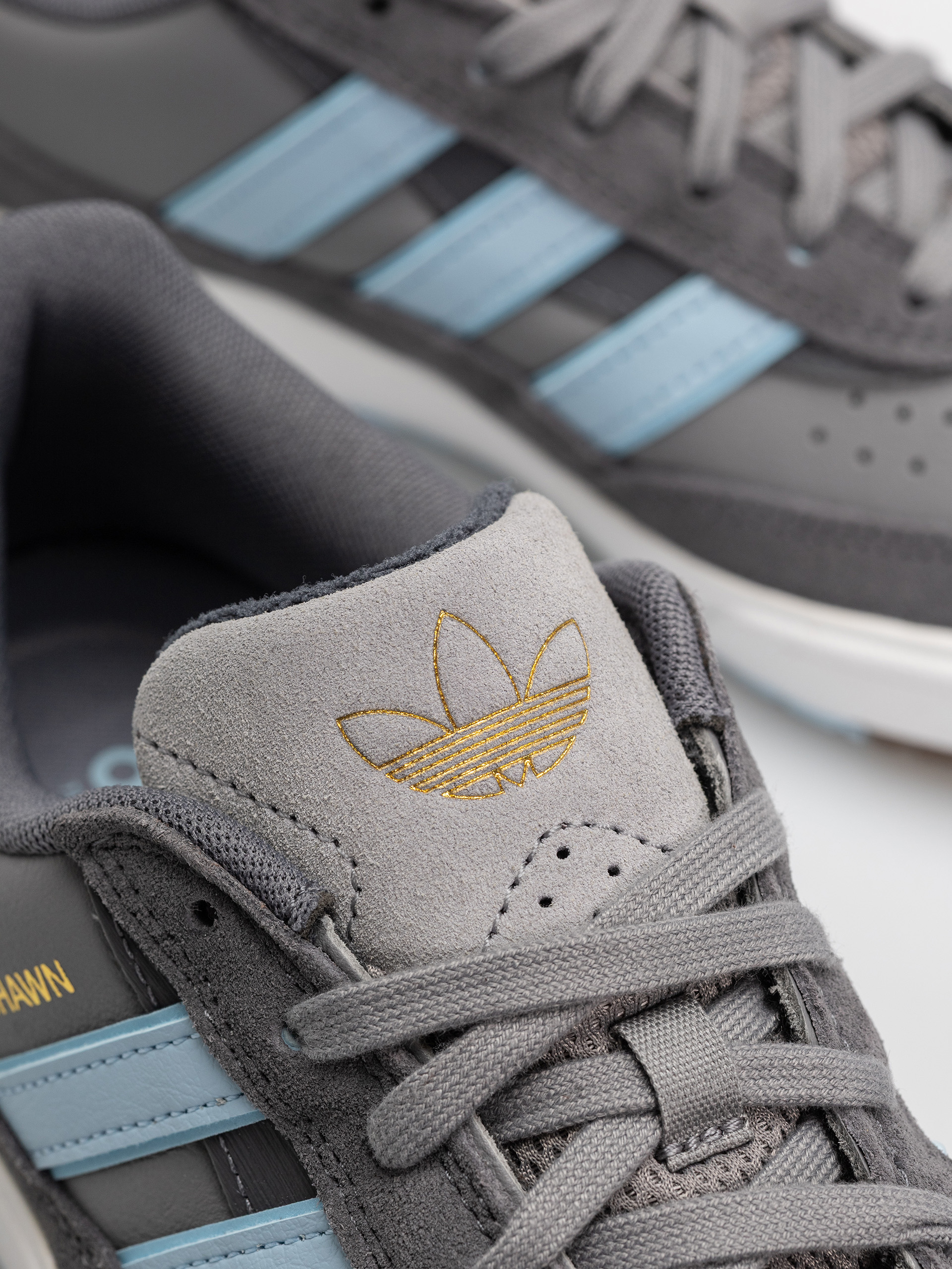adidas Tyshawn II Cipők (grefiv/clesky/ftwwht)