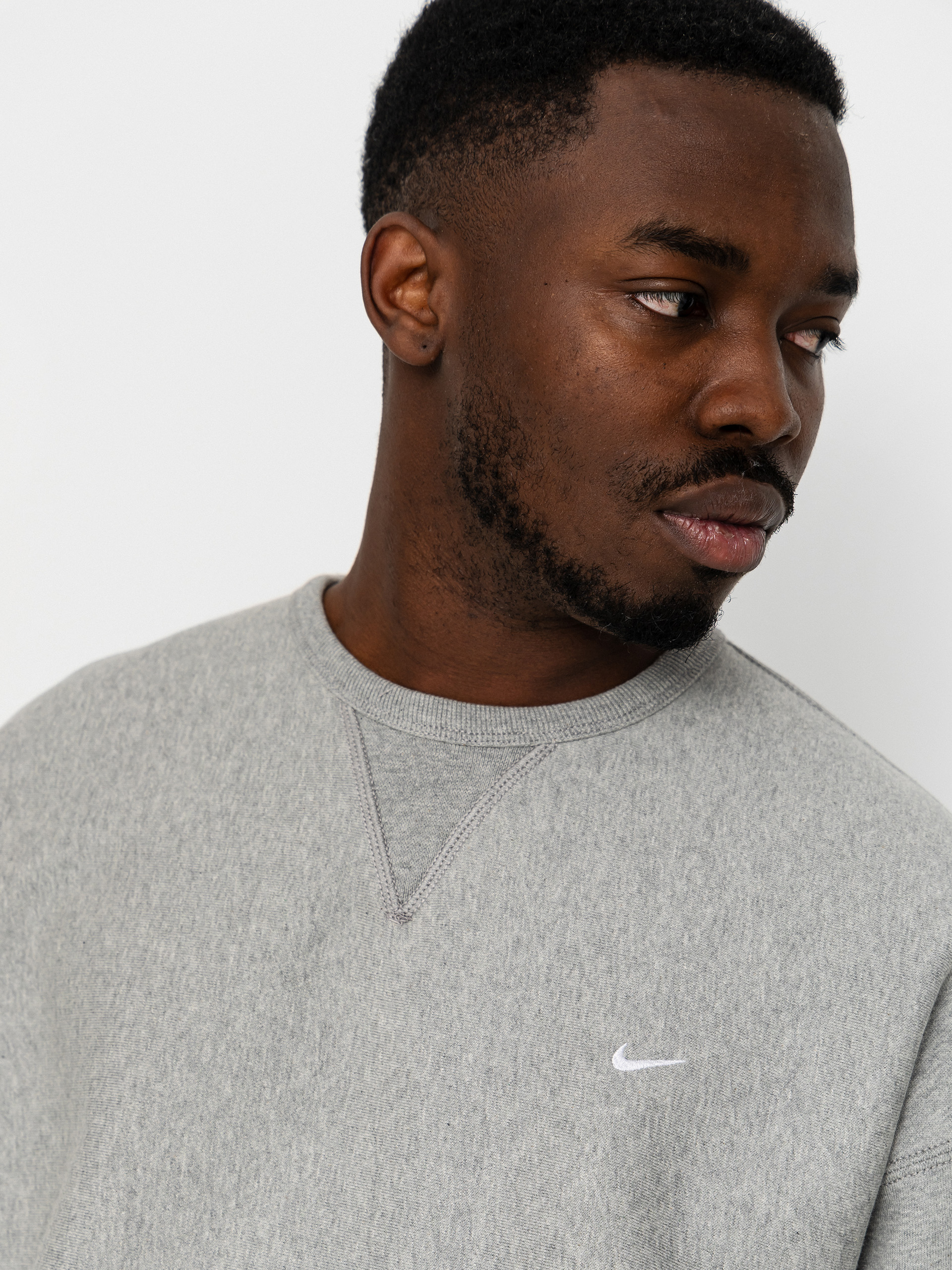 Nike SB Solo Swoosh Pulóver (dk grey heather/white)