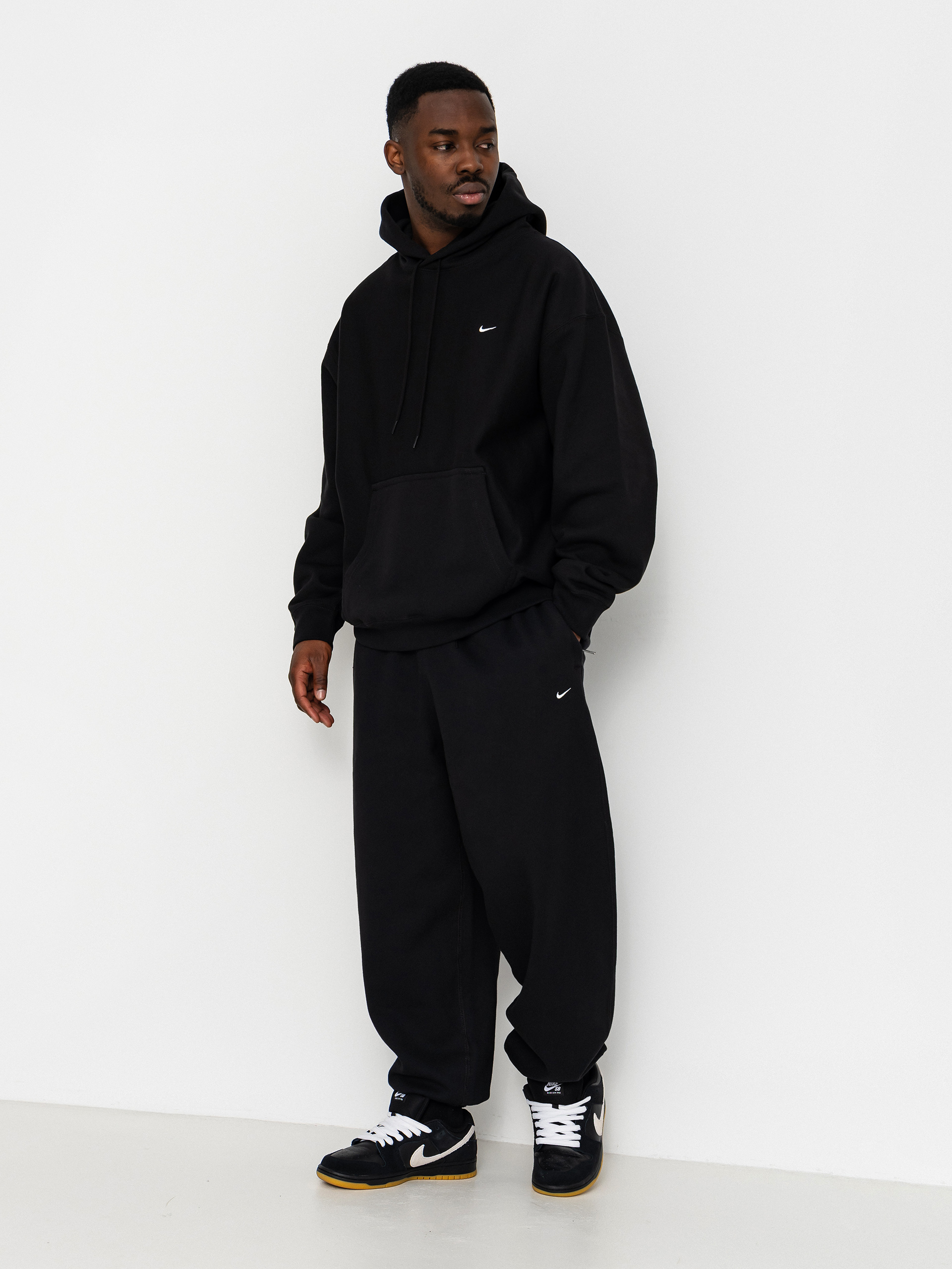 Nike SB Solo Swoosh HD Kapucnis pulóver (black/black/white)