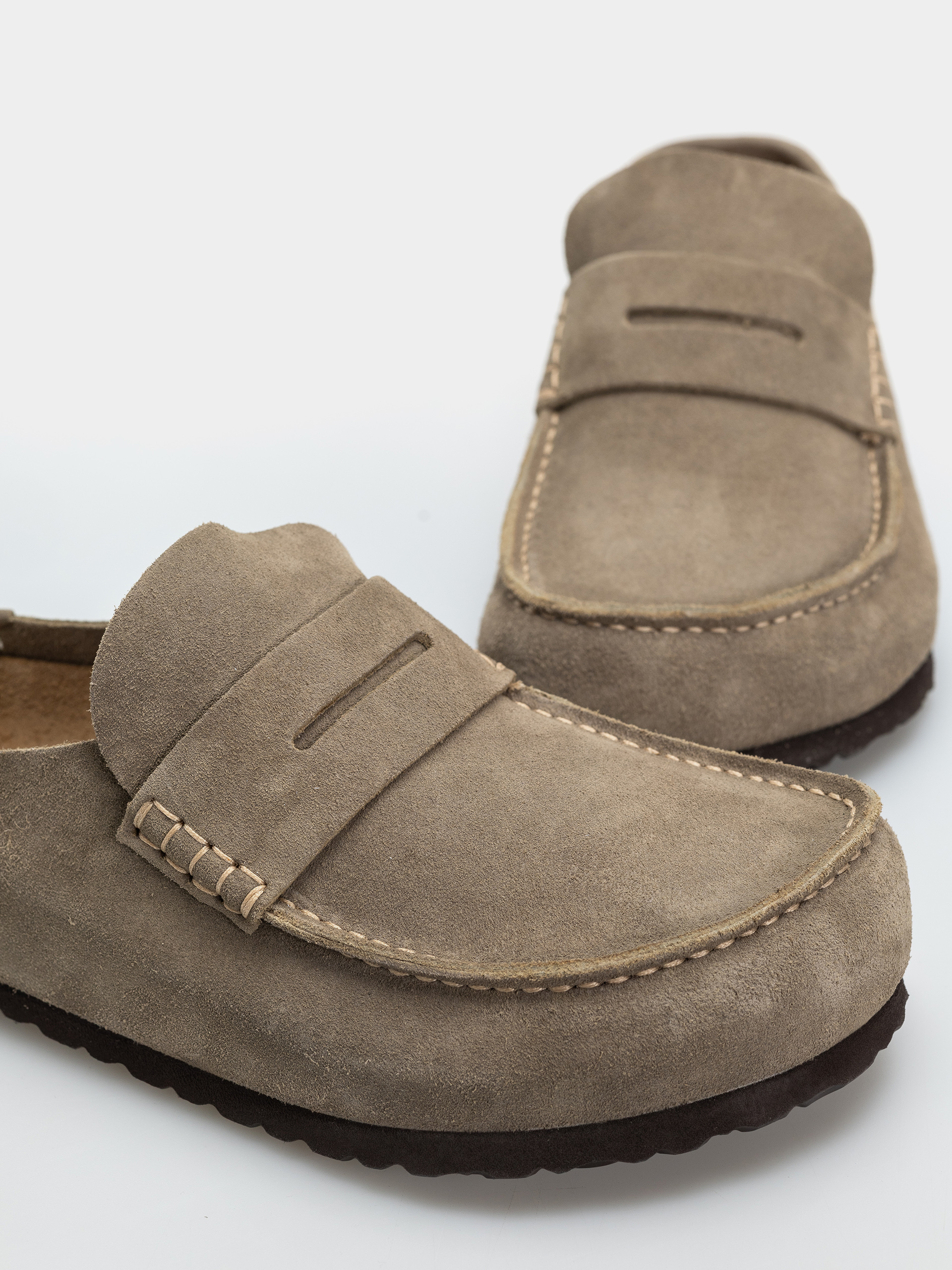 Birkenstock Naples Wrapped Suede Leather Regular Flip-flop papucsok (taupe)