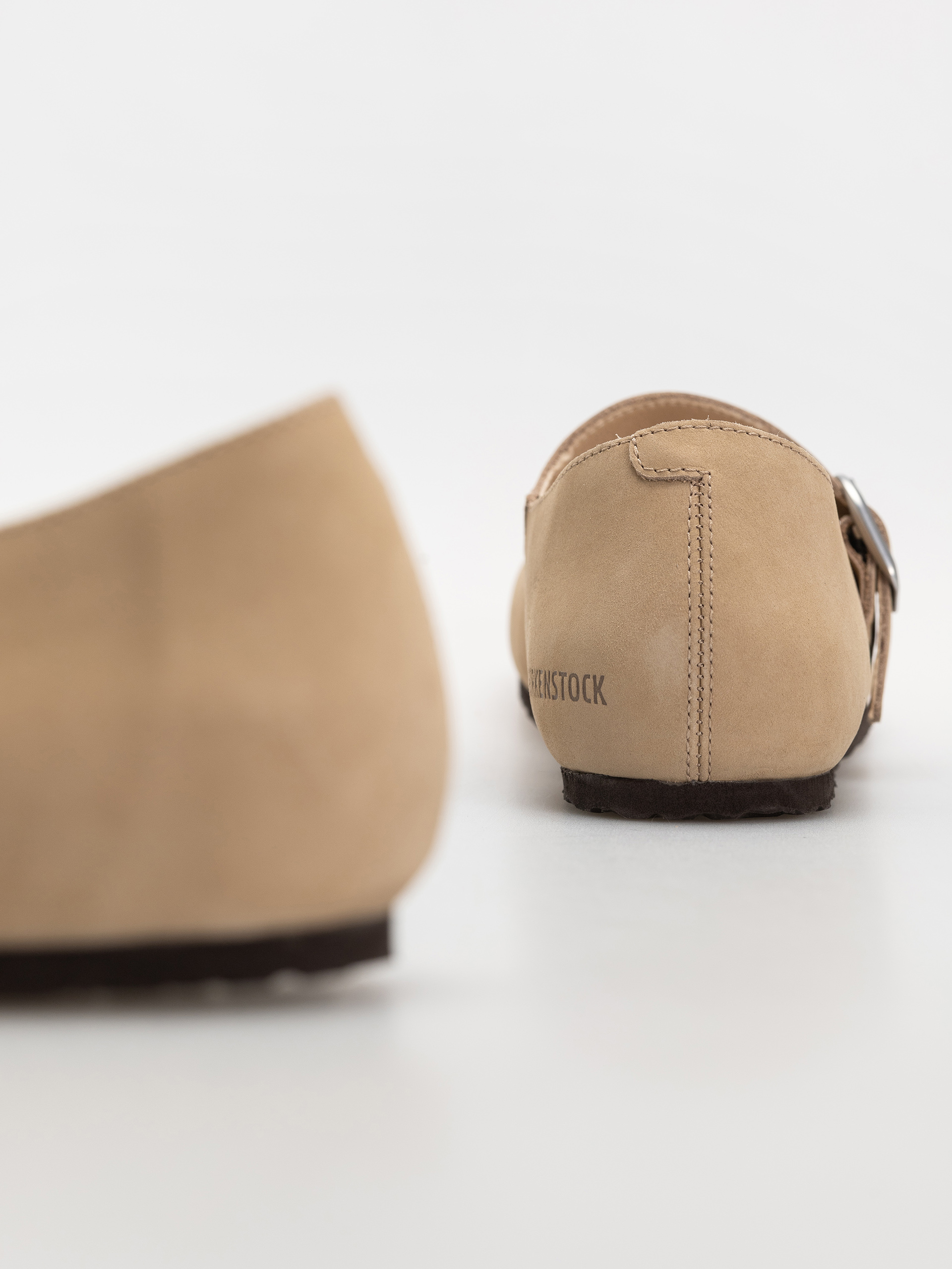 Birkenstock Santa Clarita Nubuck Leather Narrow Wmn Flip-flop papucsok (sandcastle)