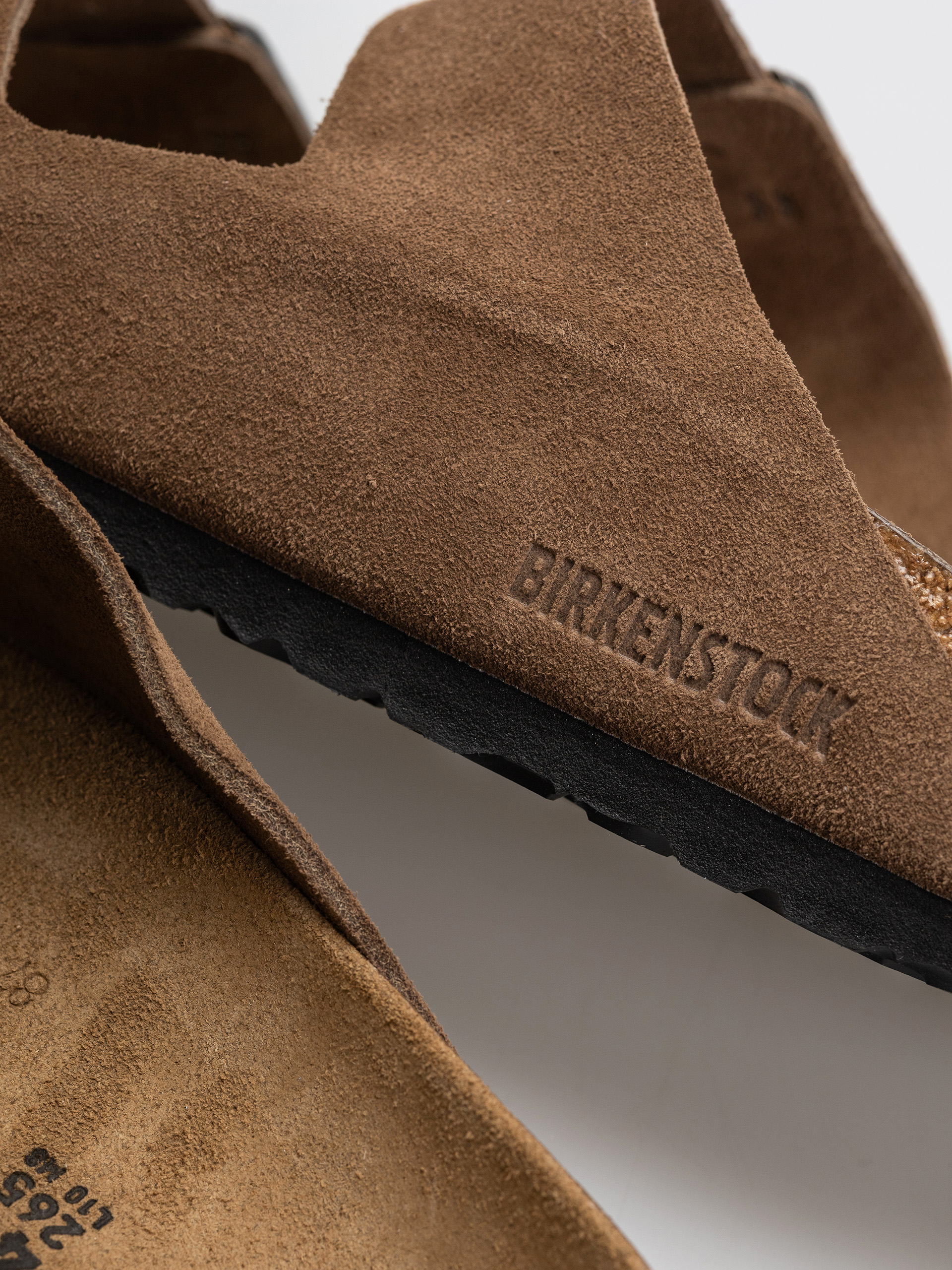 Birkenstock Arizona Suede Leather Regular Flip-flop papucsok (dark tea)